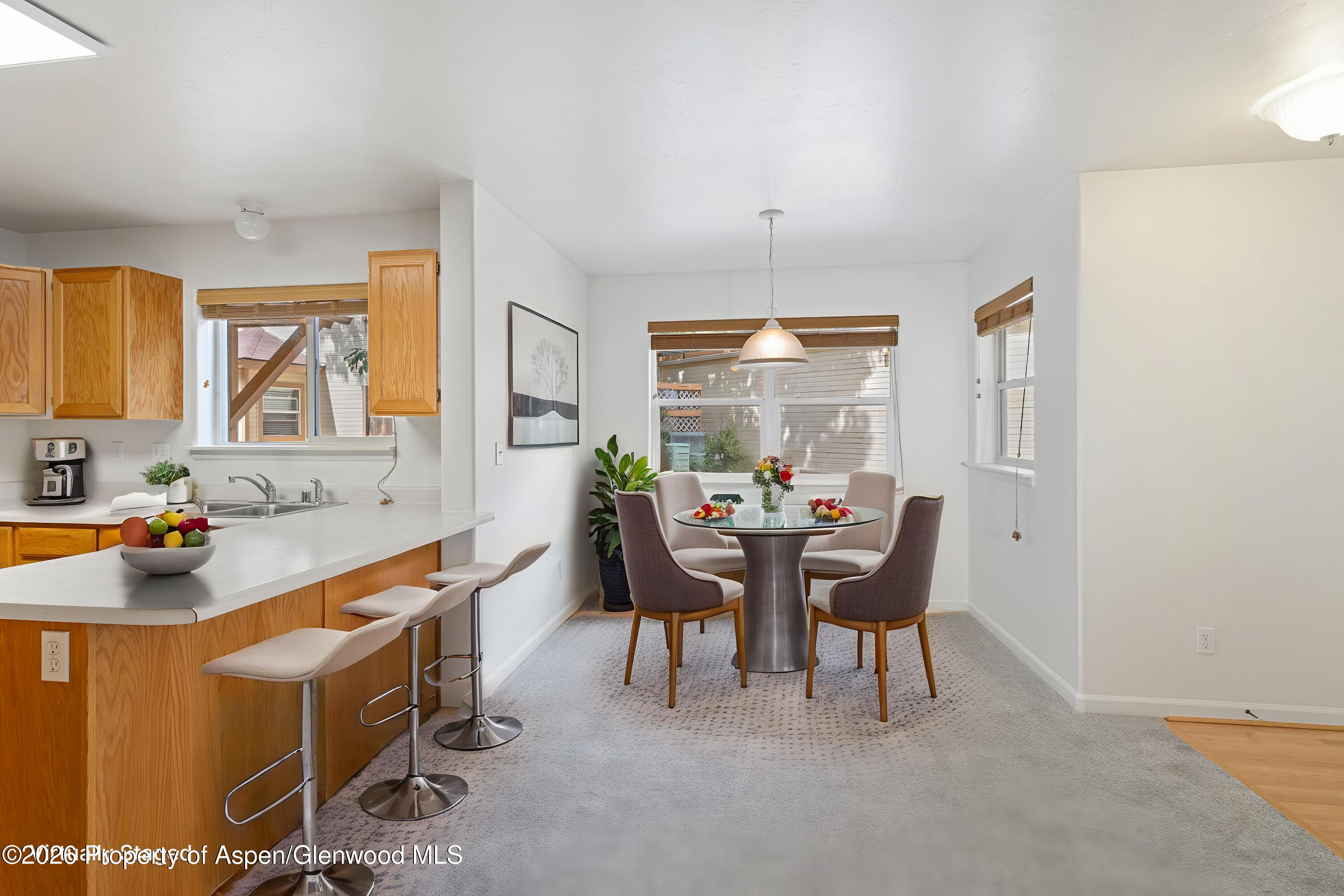 832 Donegan Road Unit B Property Photo 5