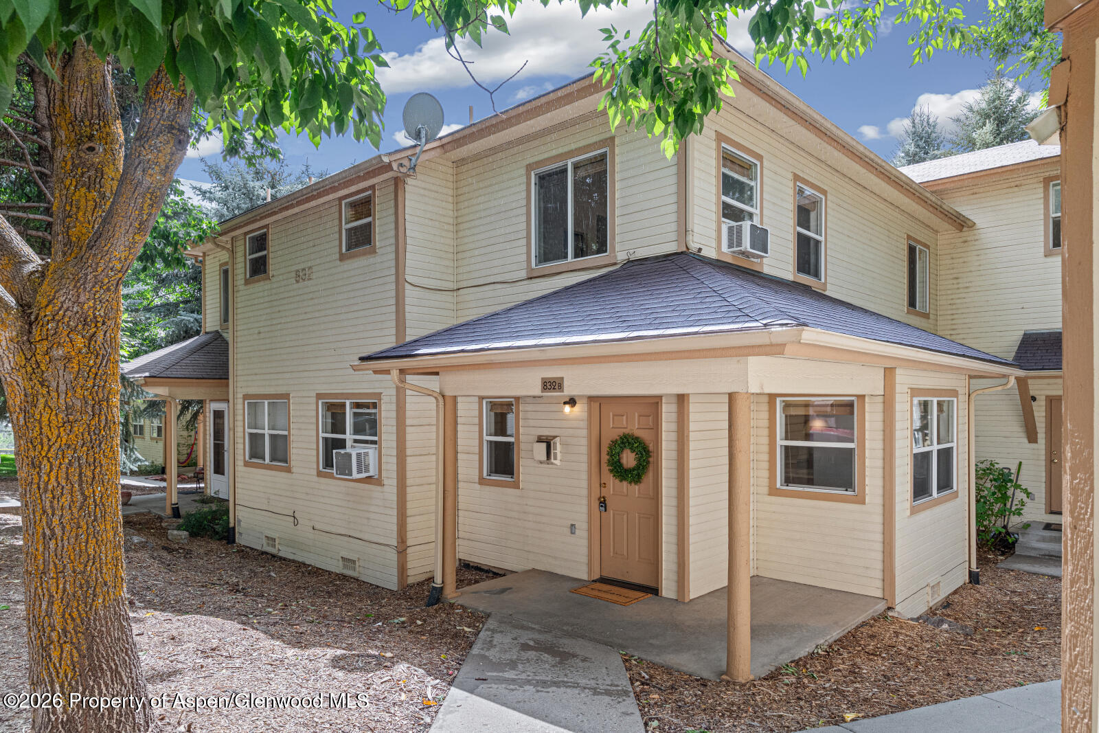 832 Donegan Road Unit B Property Photo 18