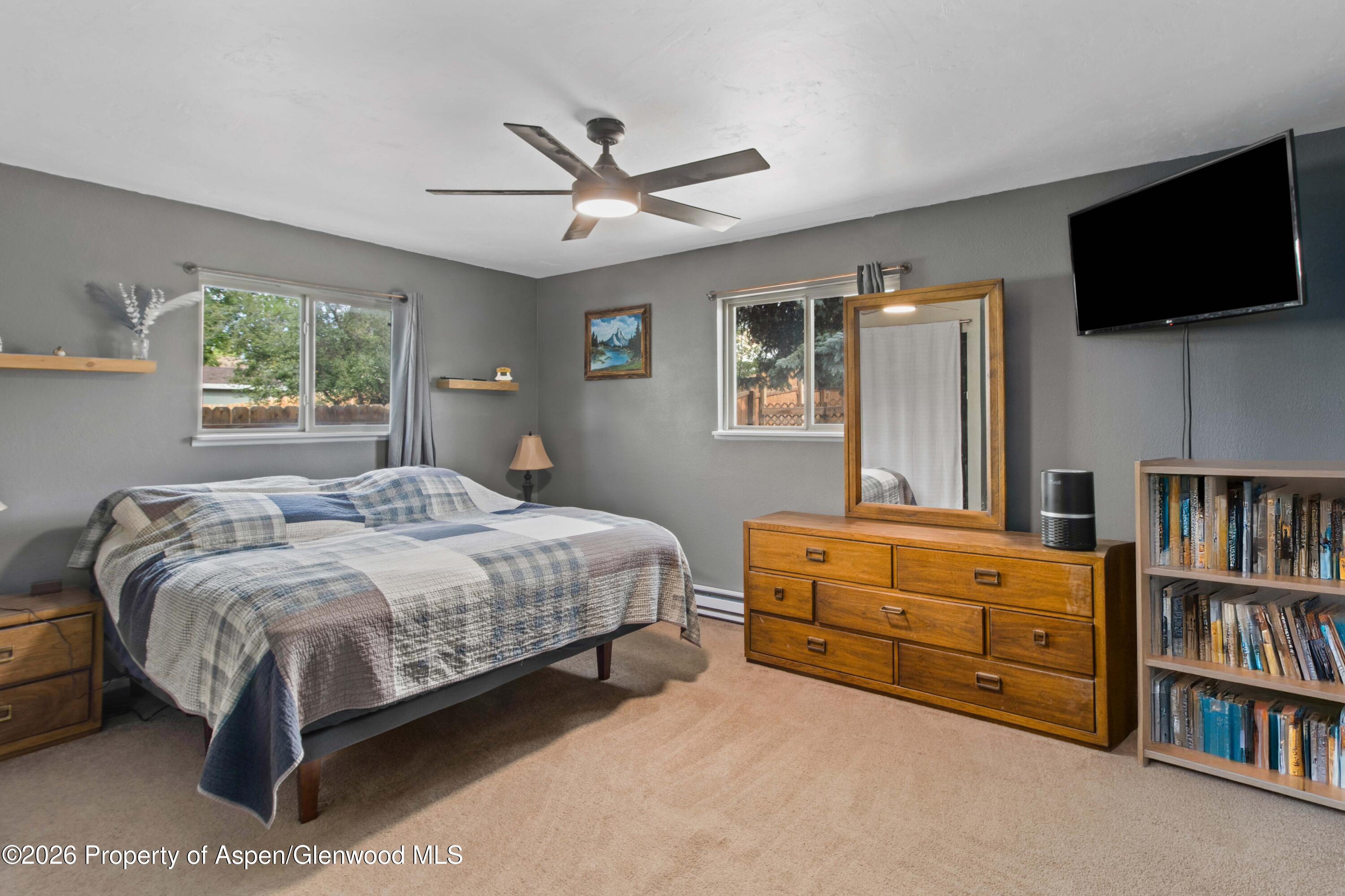 730 E 5th Street Property Photo 16