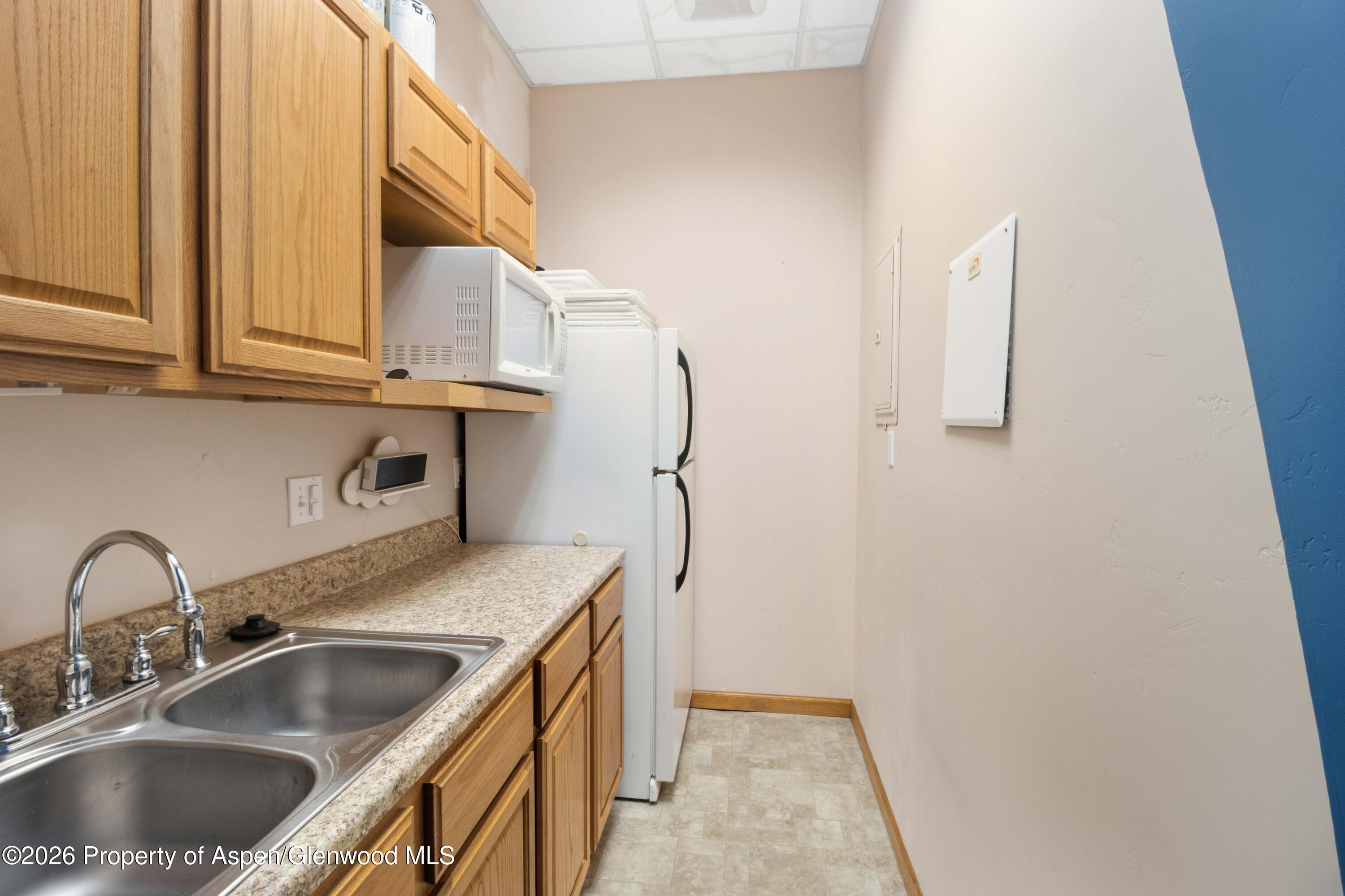 450 West Avenue 102 Property Photo 7