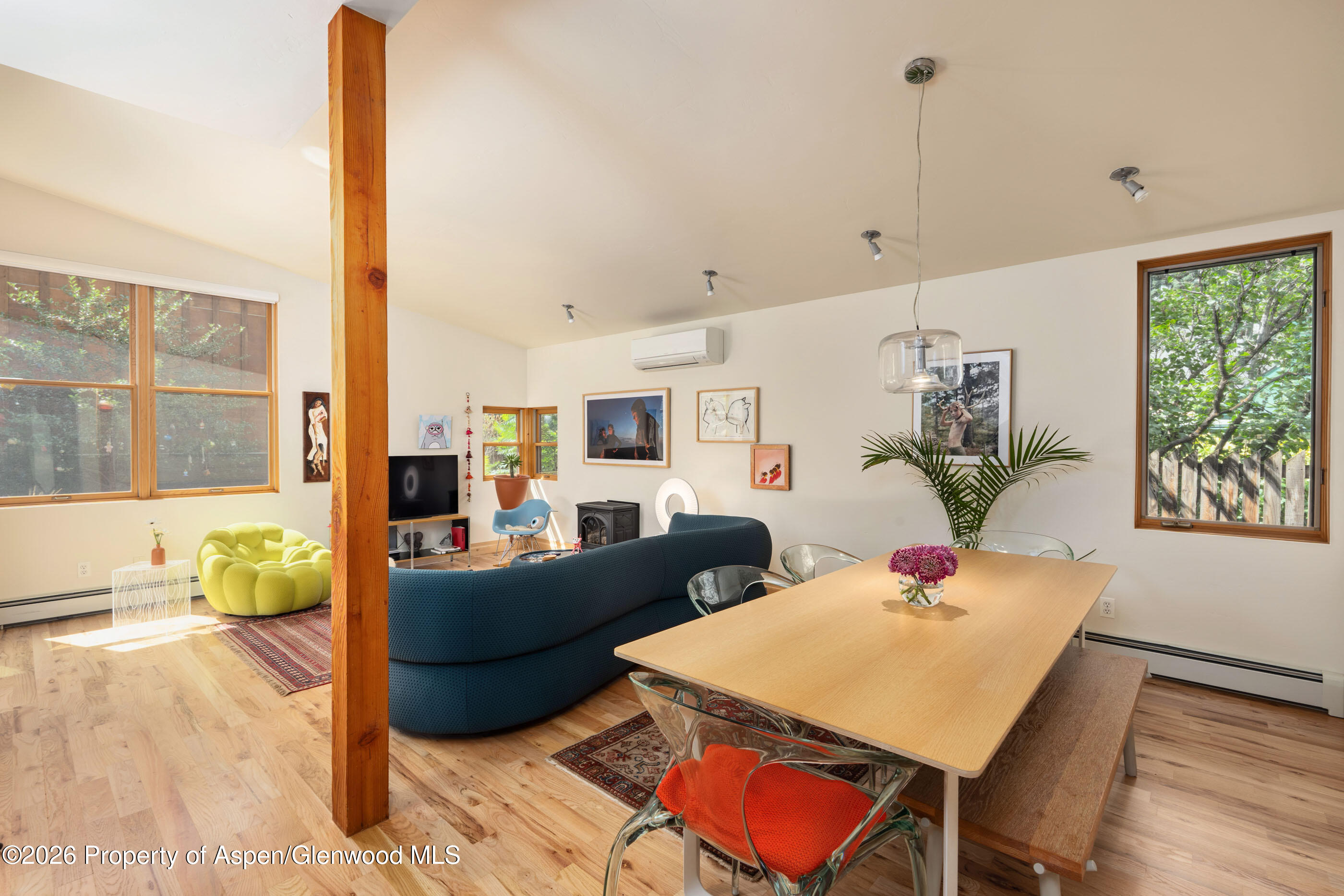 660 Lincoln Avenue Property Photo 7