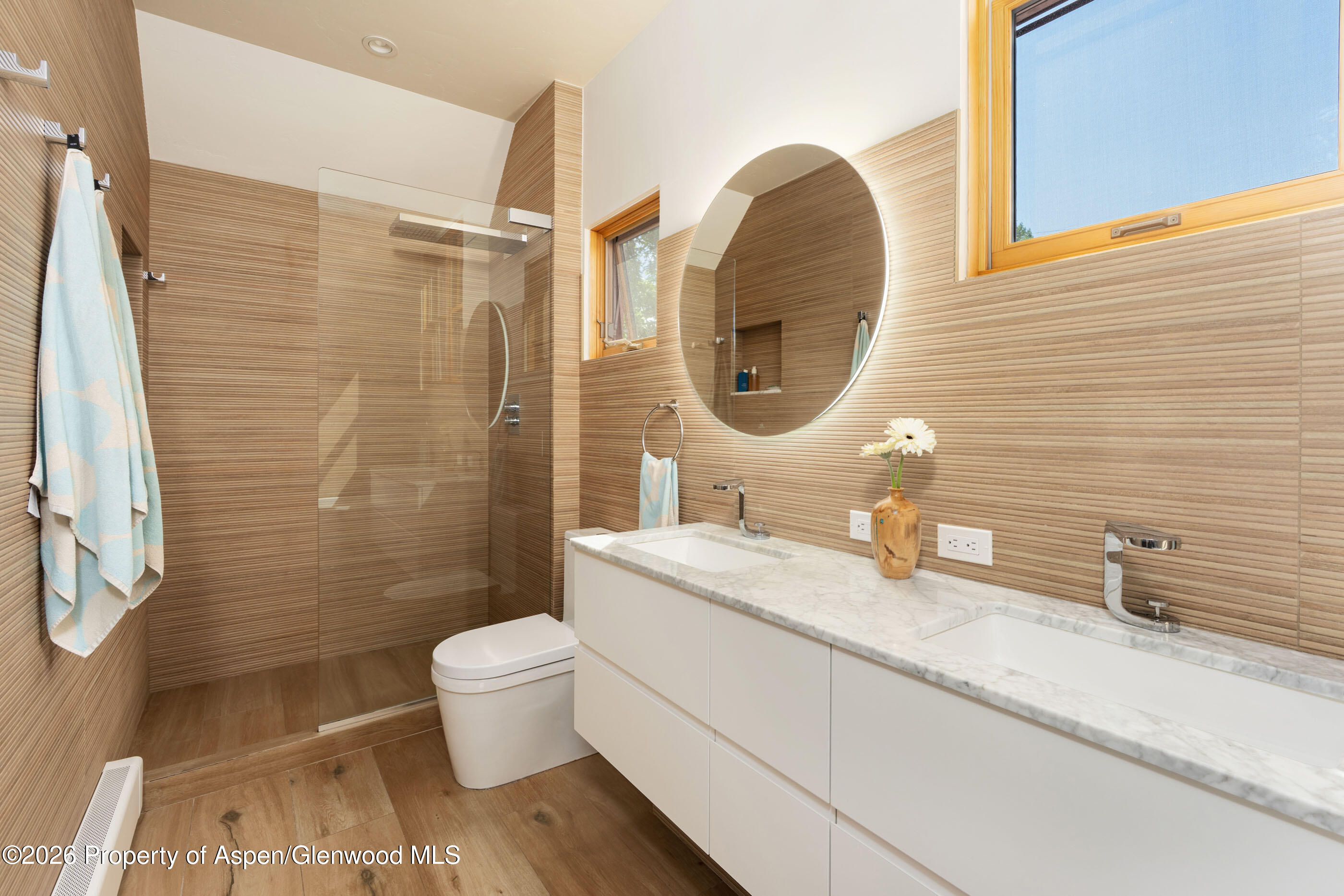 660 Lincoln Avenue Property Photo 12