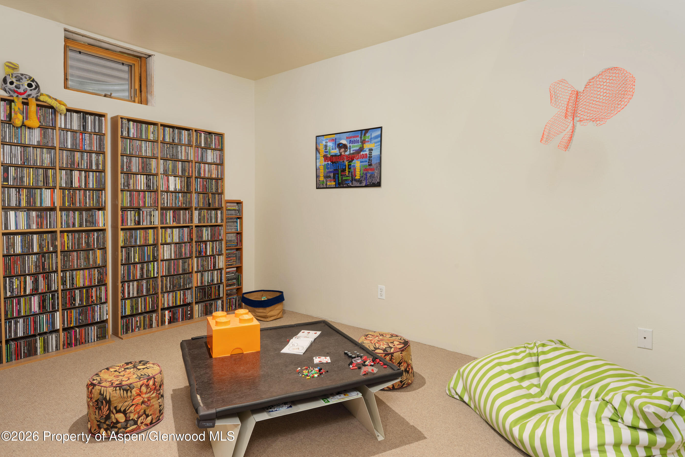 660 Lincoln Avenue Property Photo 20