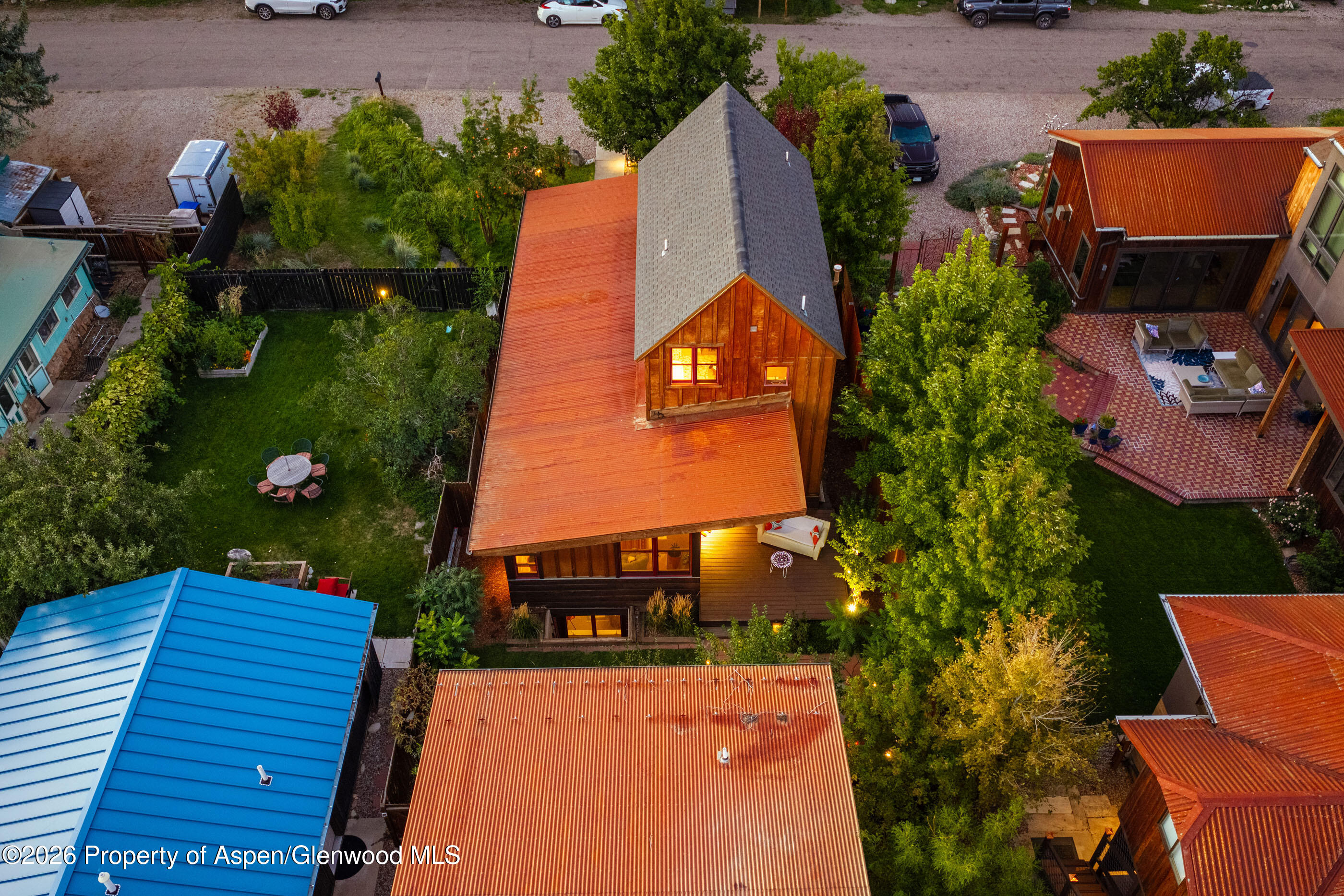660 Lincoln Avenue Property Photo 35