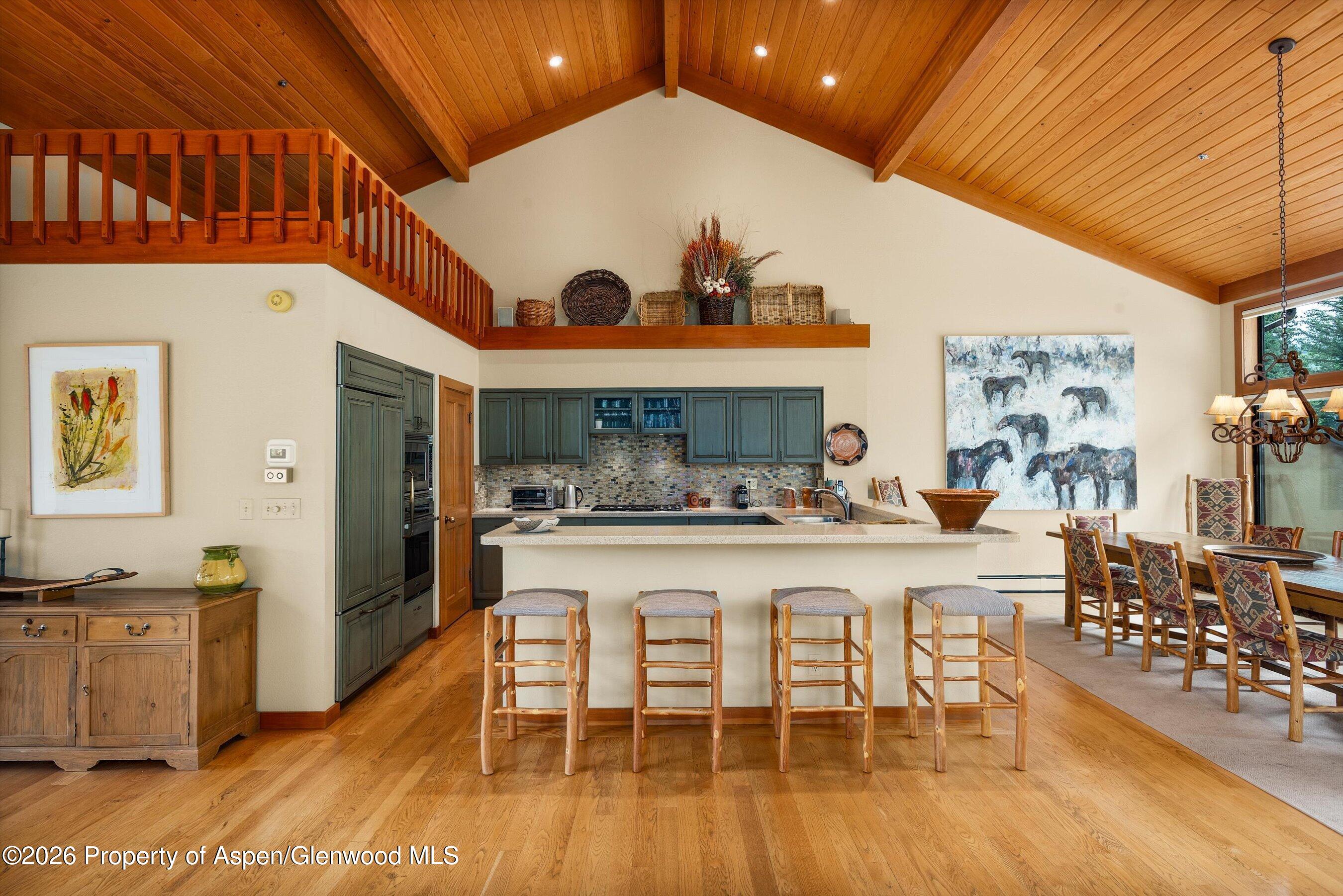 194470 Property Photo 6
