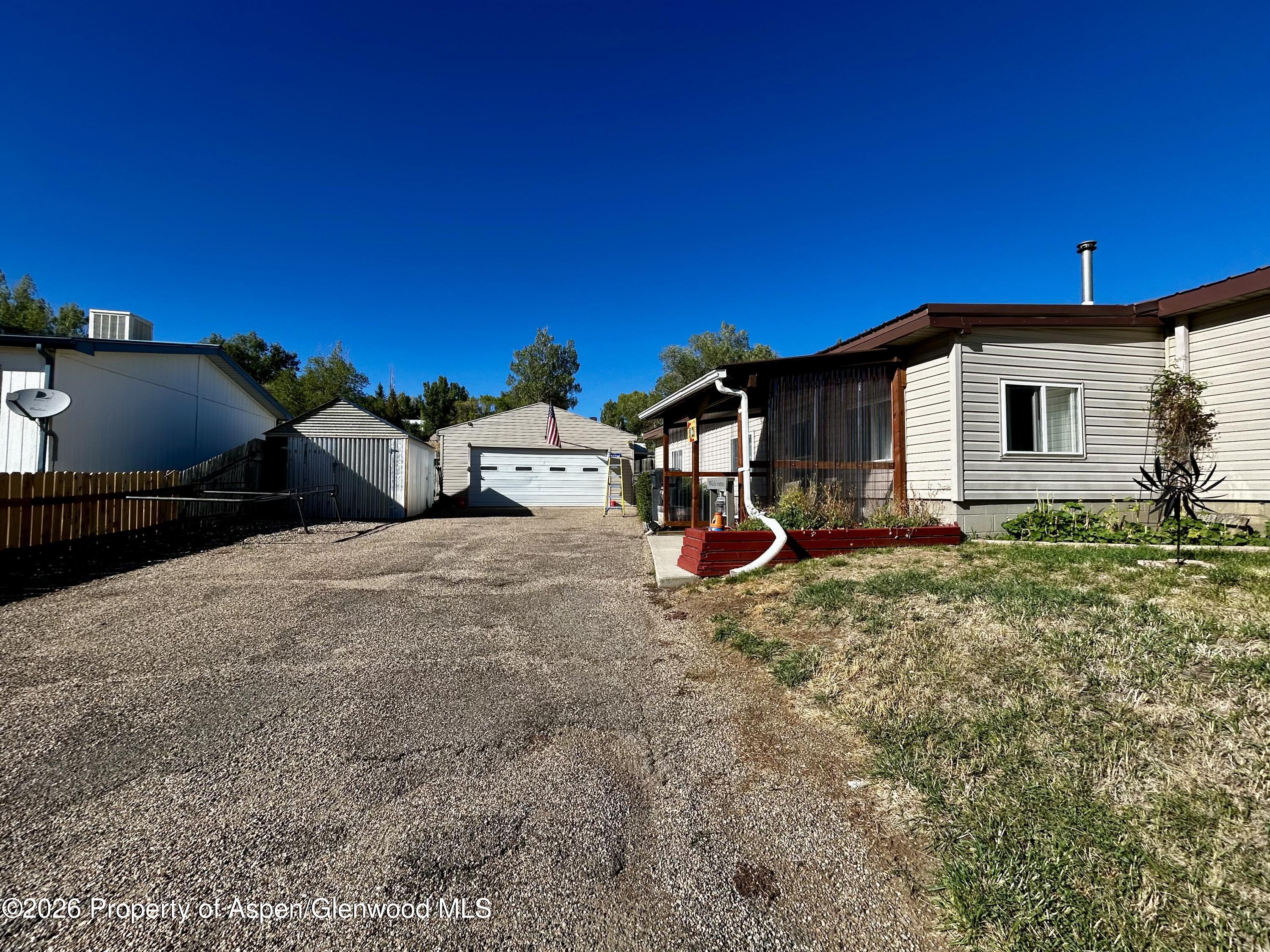2035 Baker Drive Property Photo 2