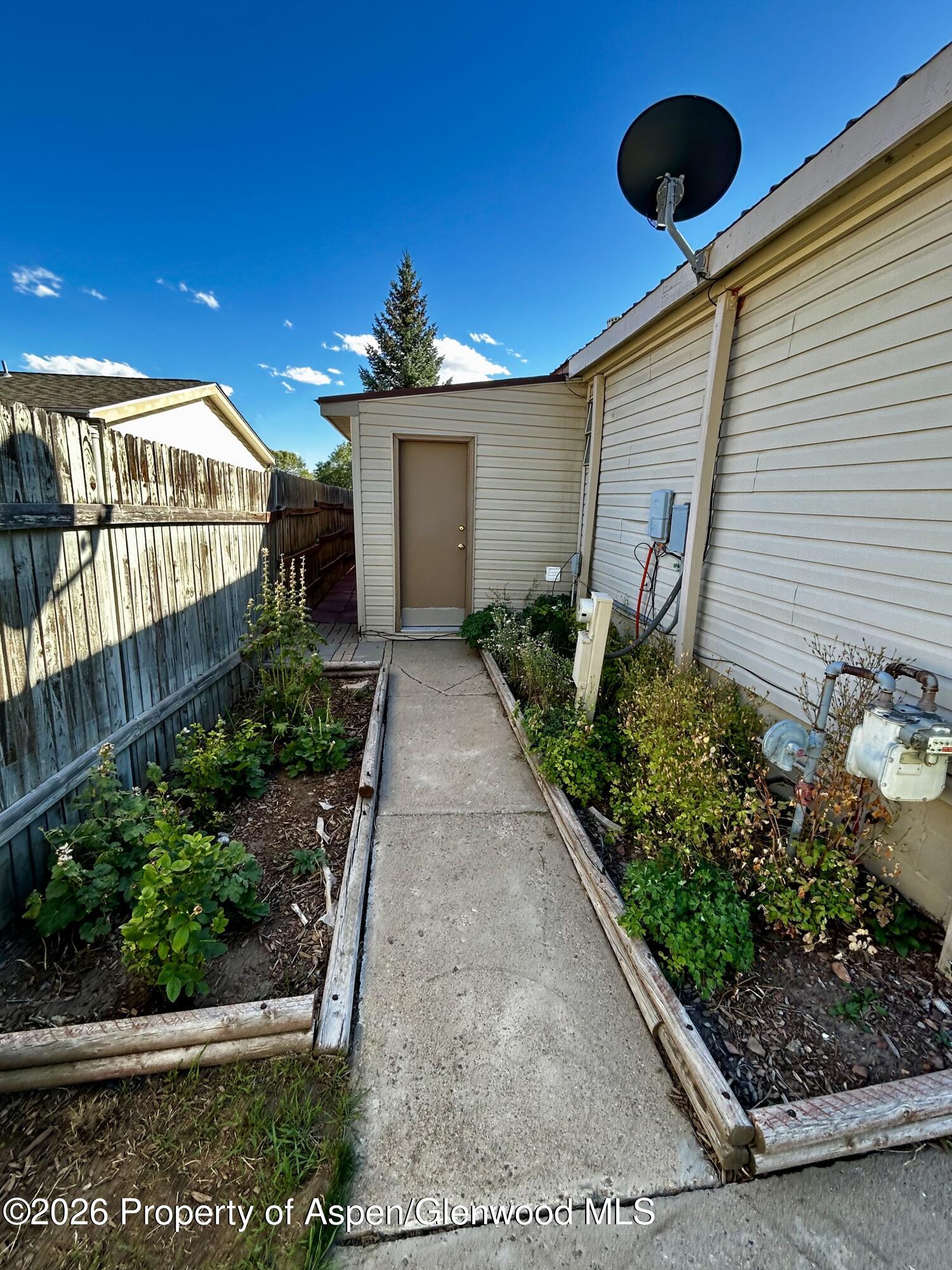 2035 Baker Drive Property Photo 13
