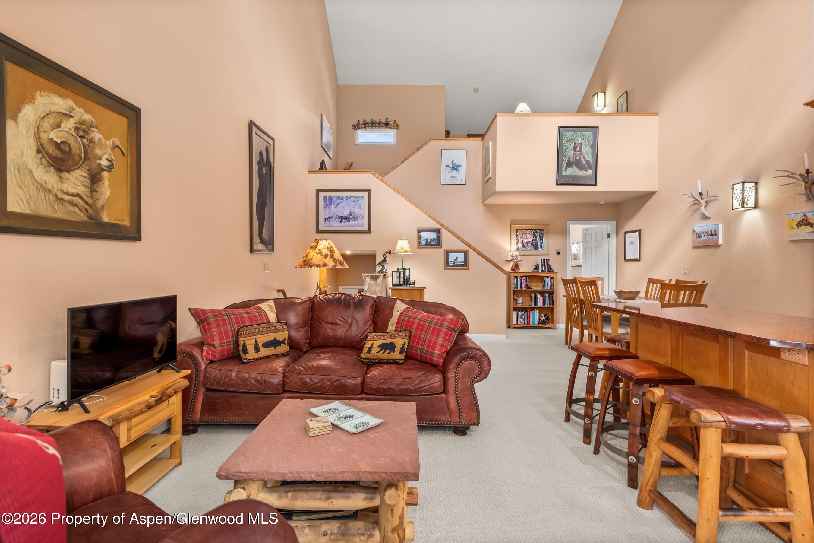 1504 Mockingbird Lane Property Photo 6
