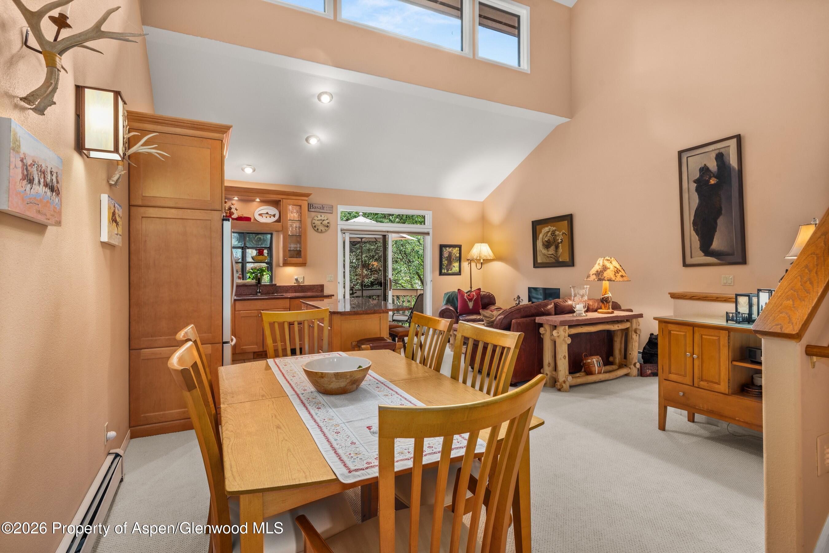 1504 Mockingbird Lane Property Photo 7