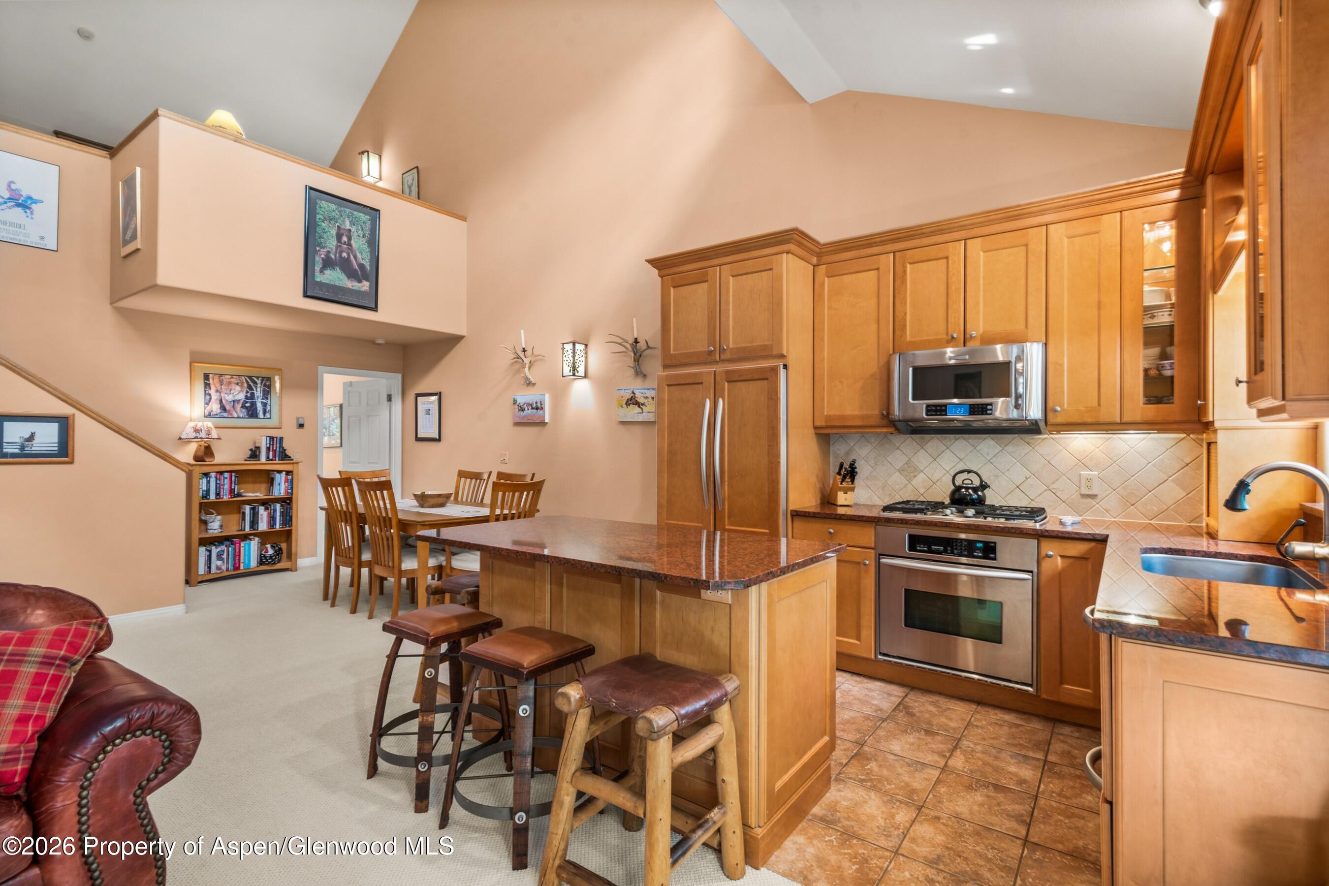 1504 Mockingbird Lane Property Photo 9