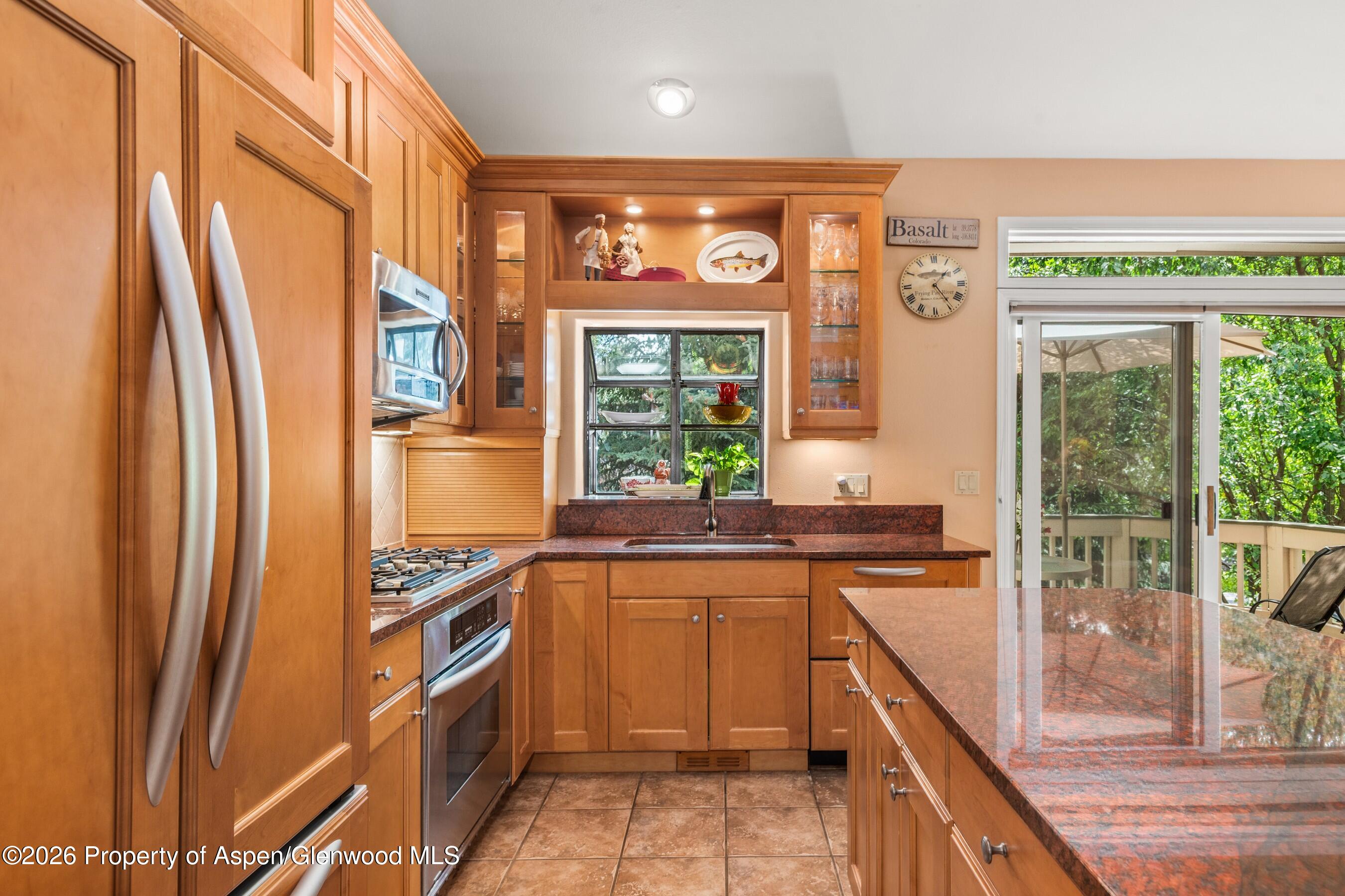 1504 Mockingbird Lane Property Photo 10