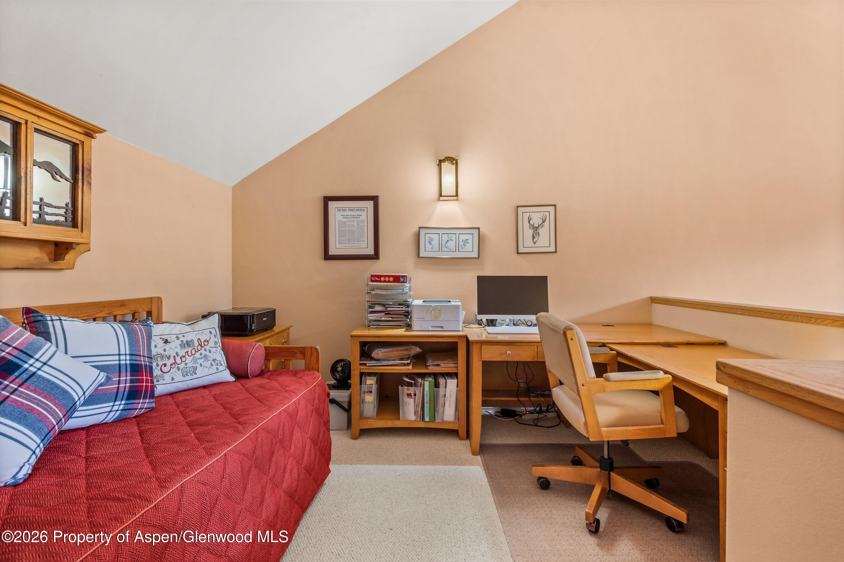 1504 Mockingbird Lane Property Photo 15