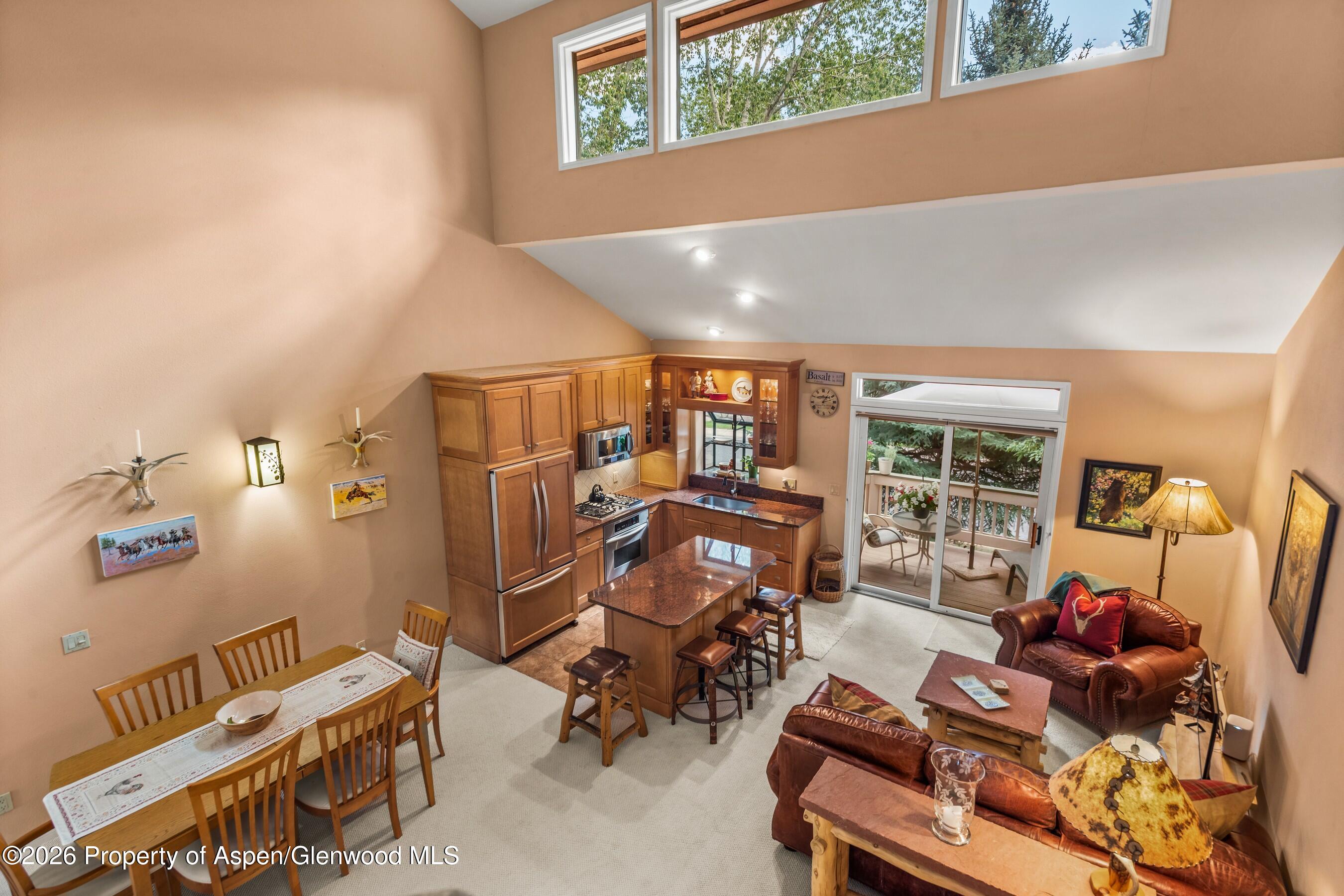 1504 Mockingbird Lane Property Photo 16