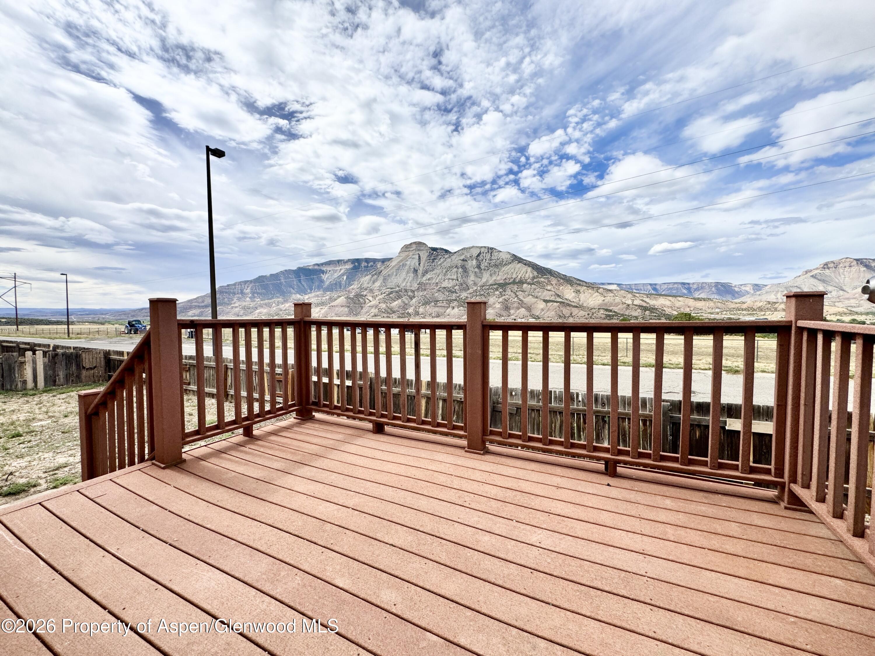33 Silverton Place Property Photo 16