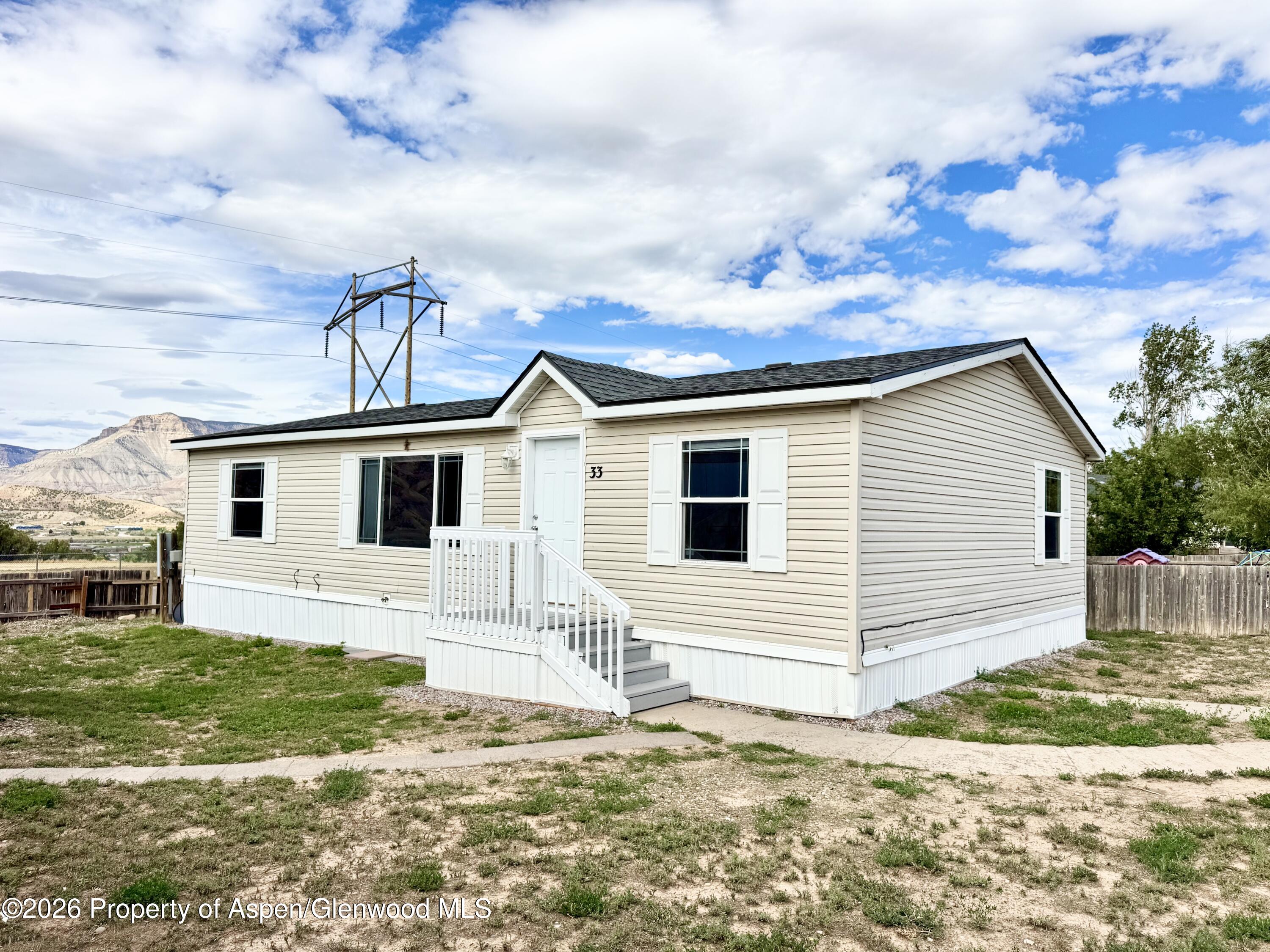 33 Silverton Place Property Photo 18