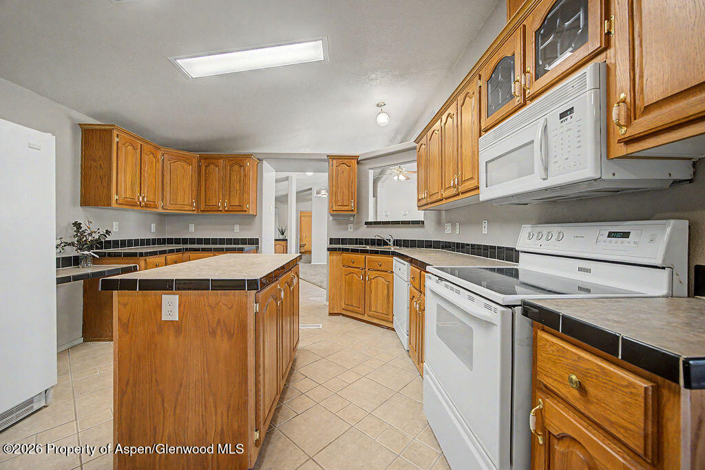 507 Pronghorn Road Property Photo 6