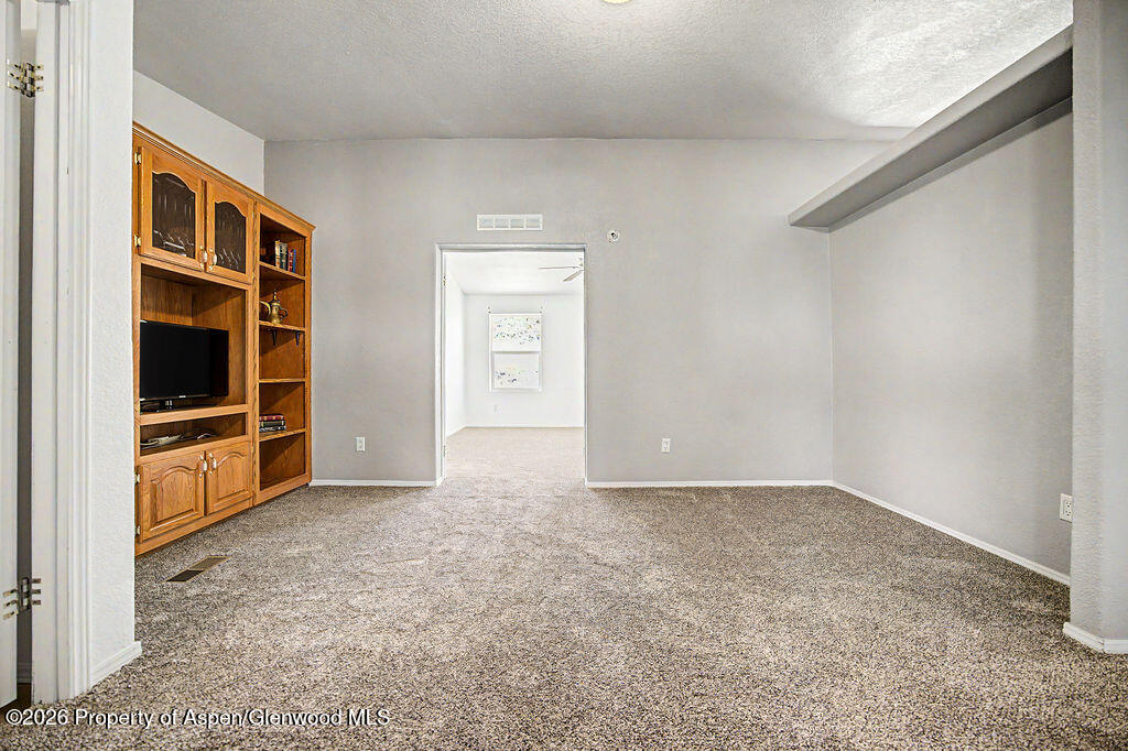 507 Pronghorn Road Property Photo 26