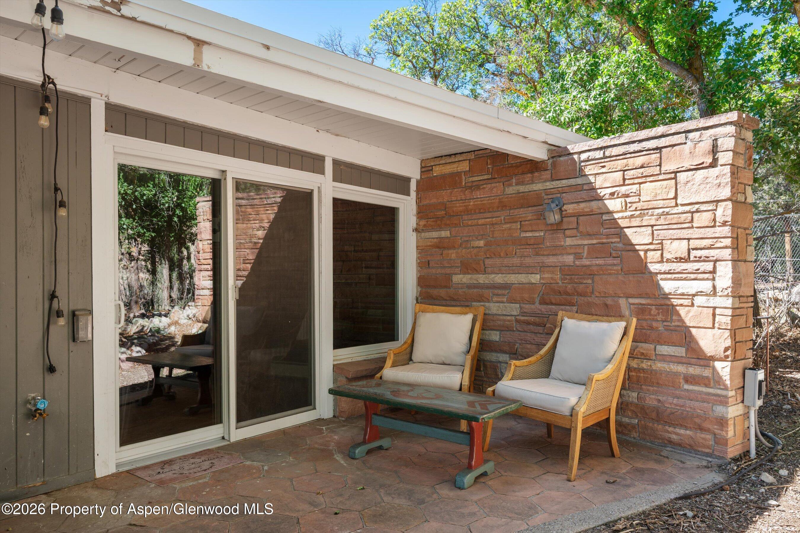 10878 Highway 13 Property Photo 7