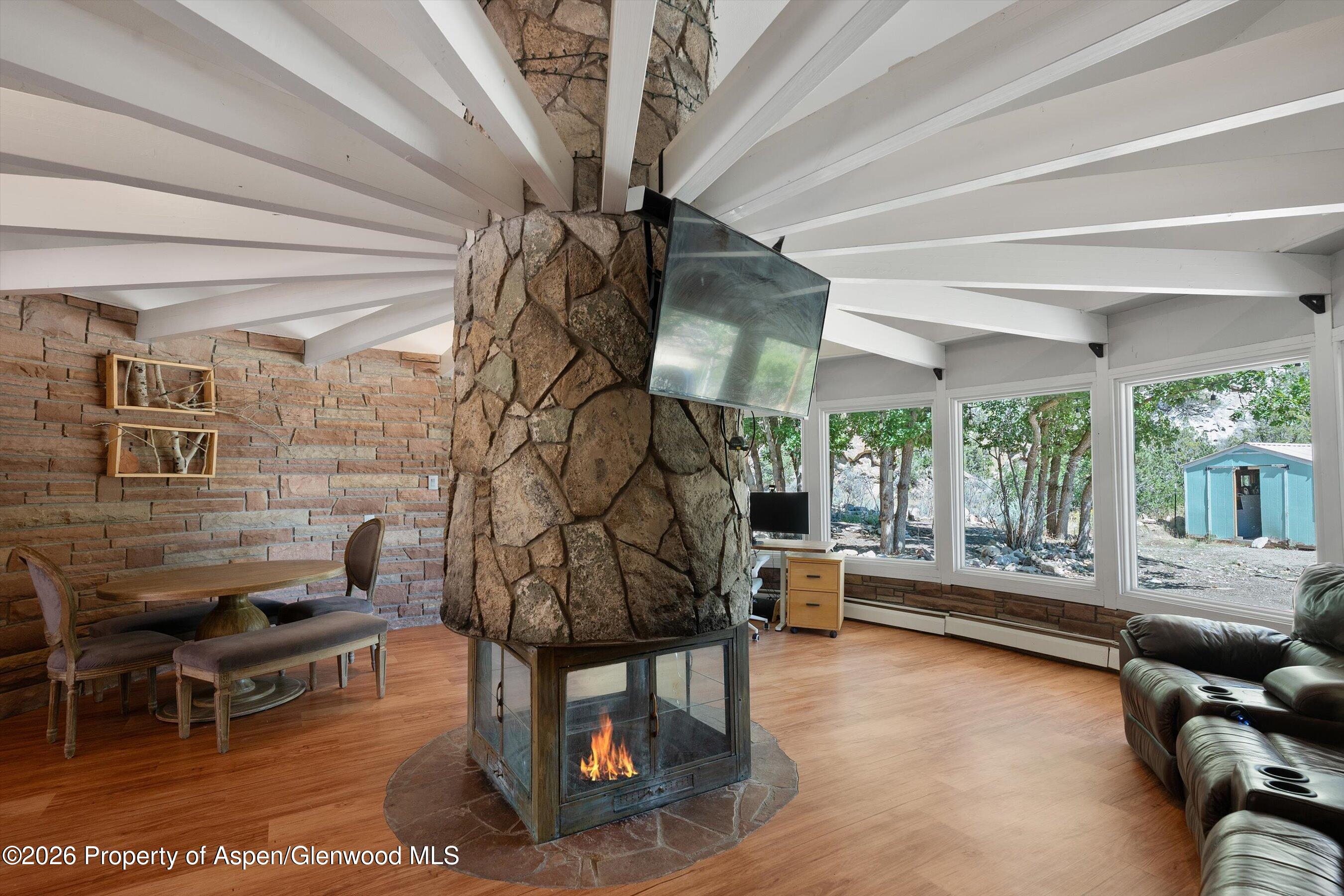 10878 Highway 13 Property Photo 20