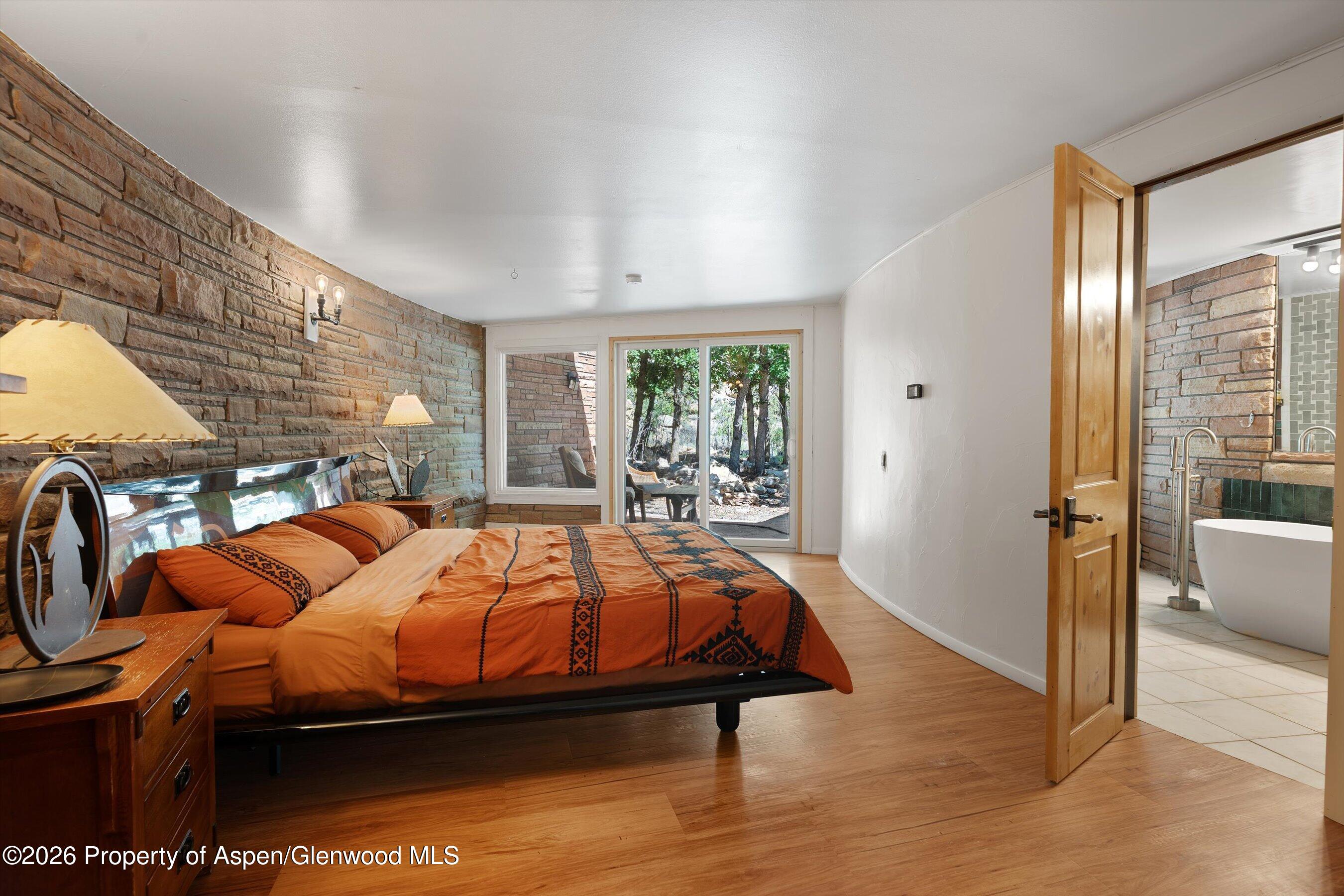 10878 Highway 13 Property Photo 35