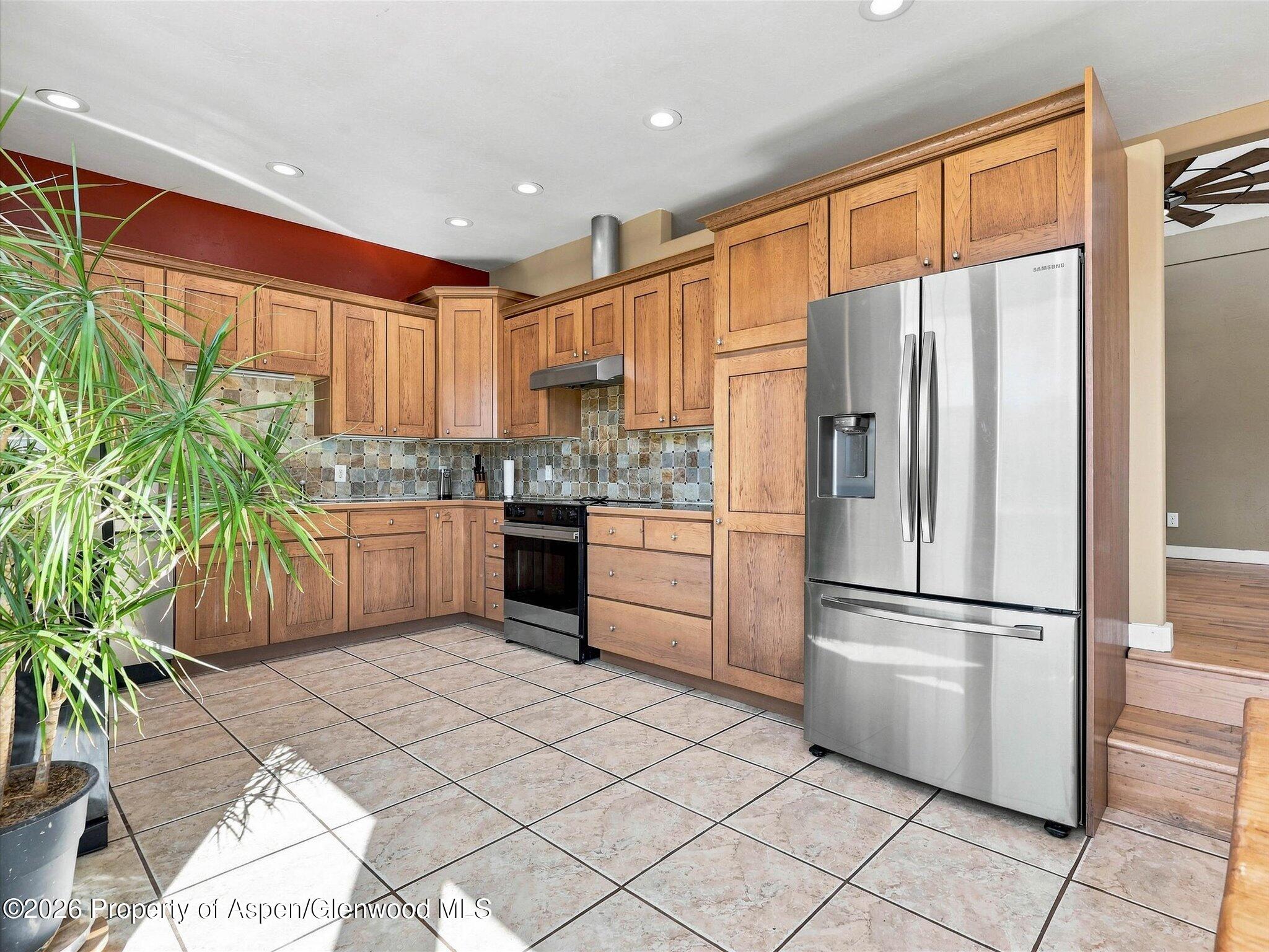6858 County Road 320 Property Photo 15