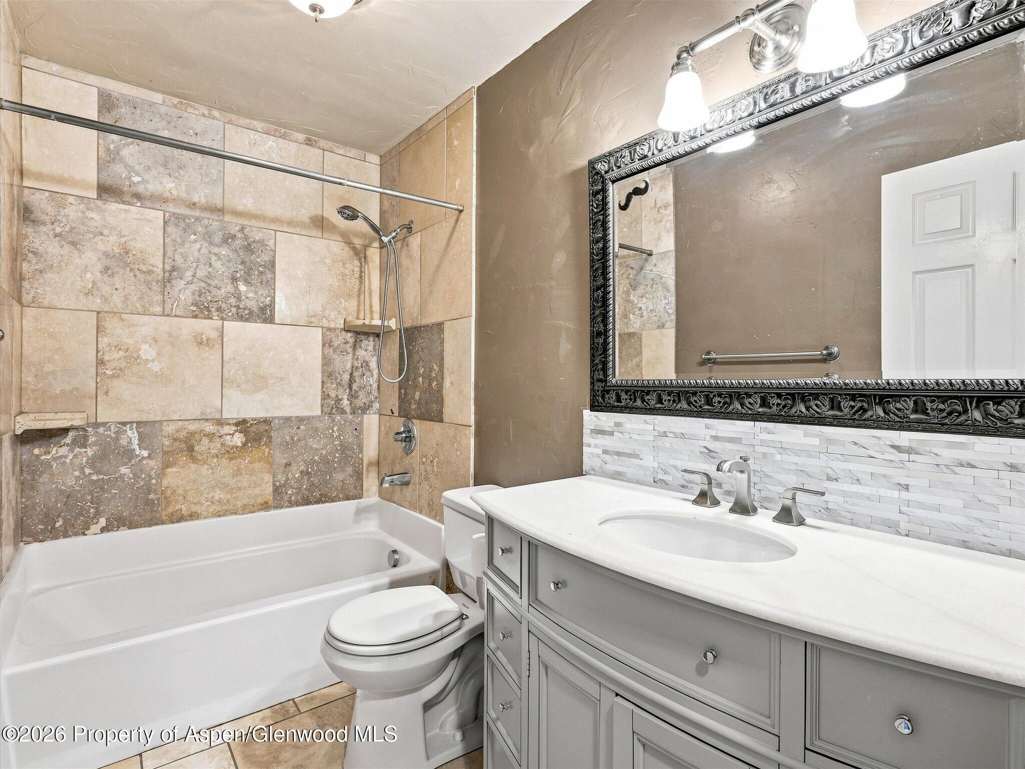 2209 Avon Drive Property Photo 19
