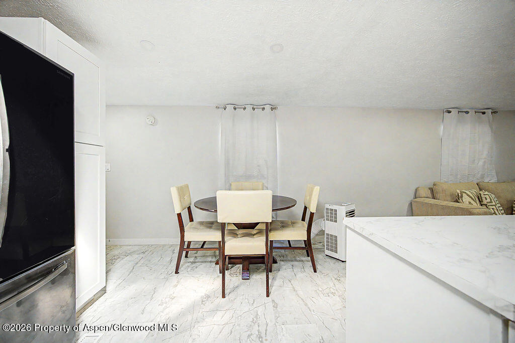 925 W 1st Street 510 Property Photo 9
