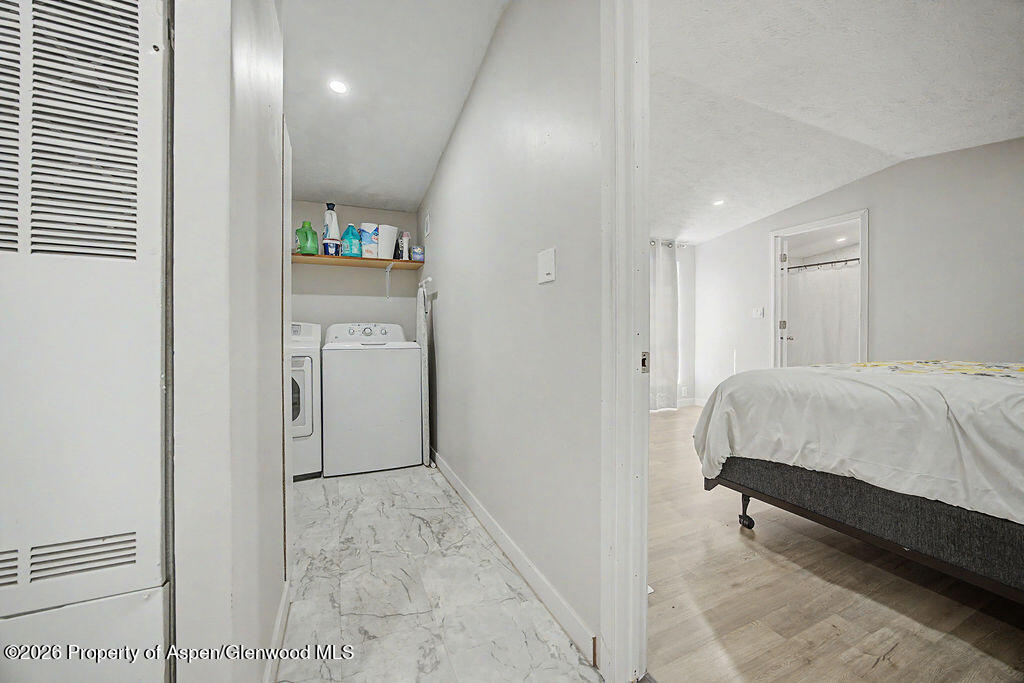 925 W 1st Street 510 Property Photo 11