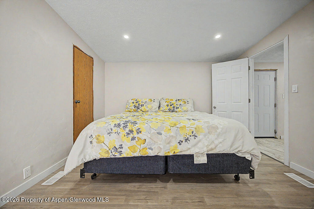 925 W 1st Street 510 Property Photo 14