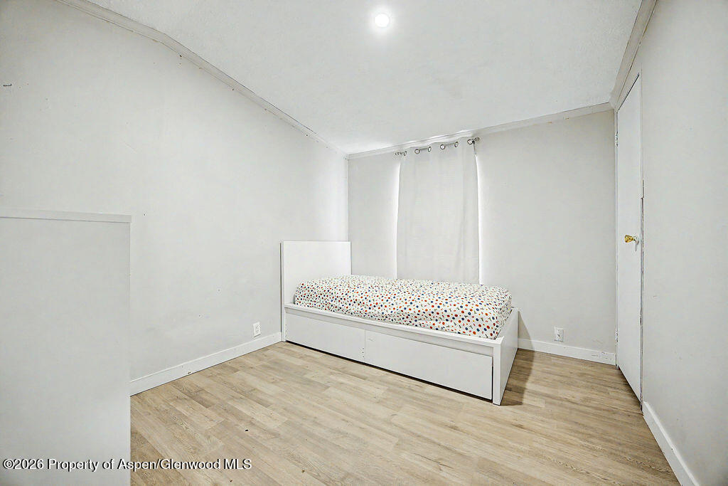 925 W 1st Street 510 Property Photo 24