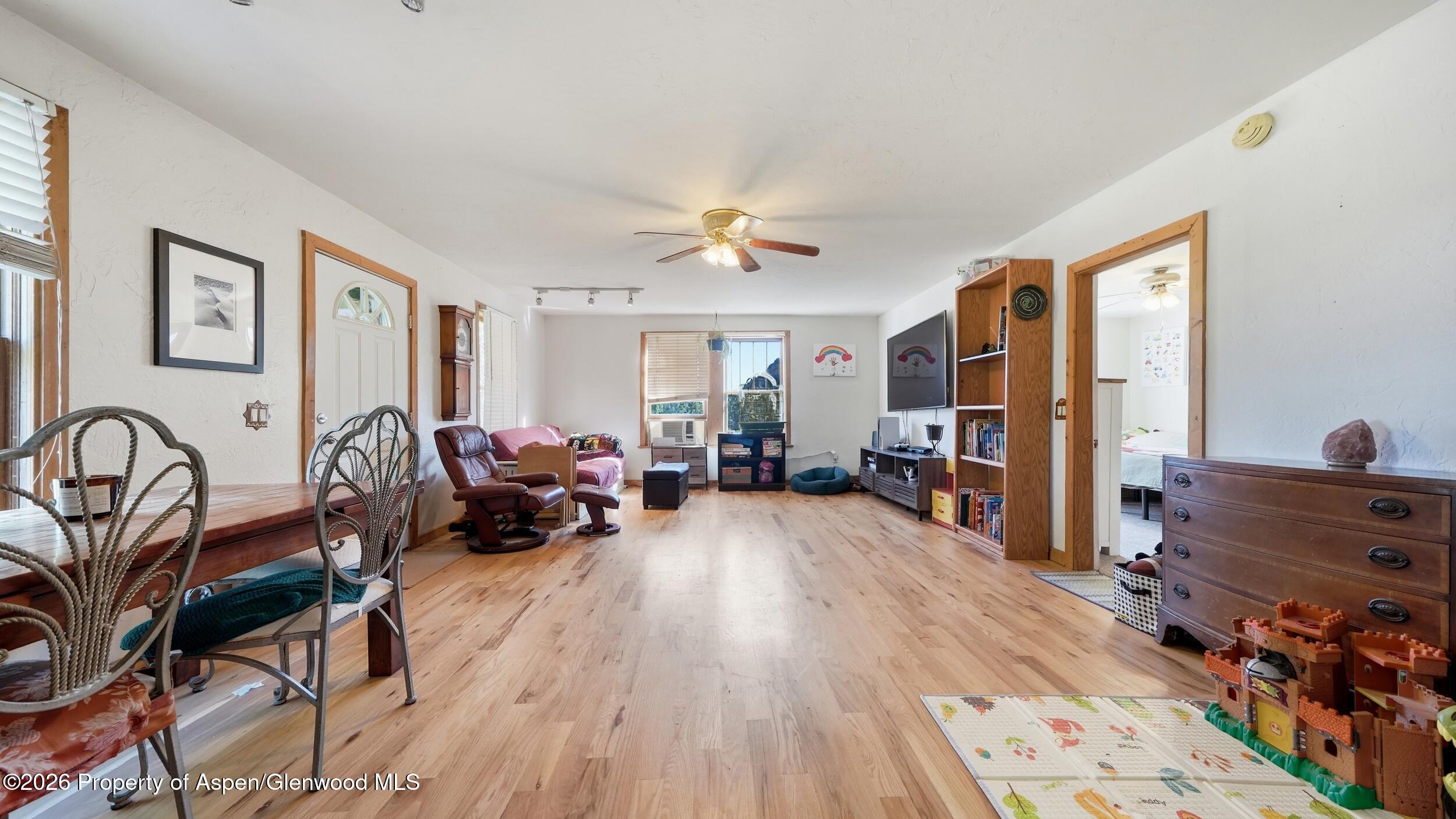 621 County Road 235 Property Photo 10