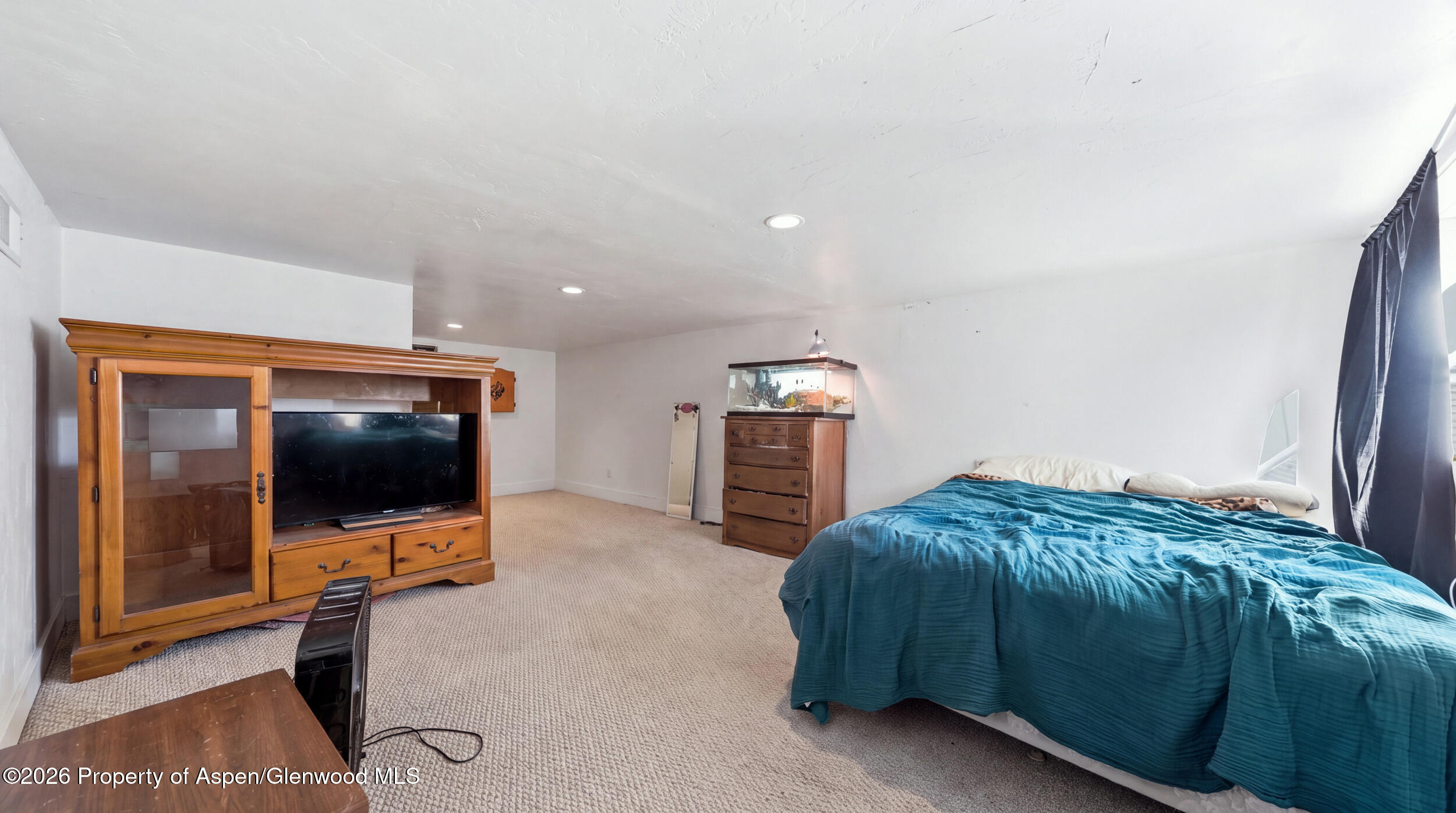 621 County Road 235 Property Photo 17