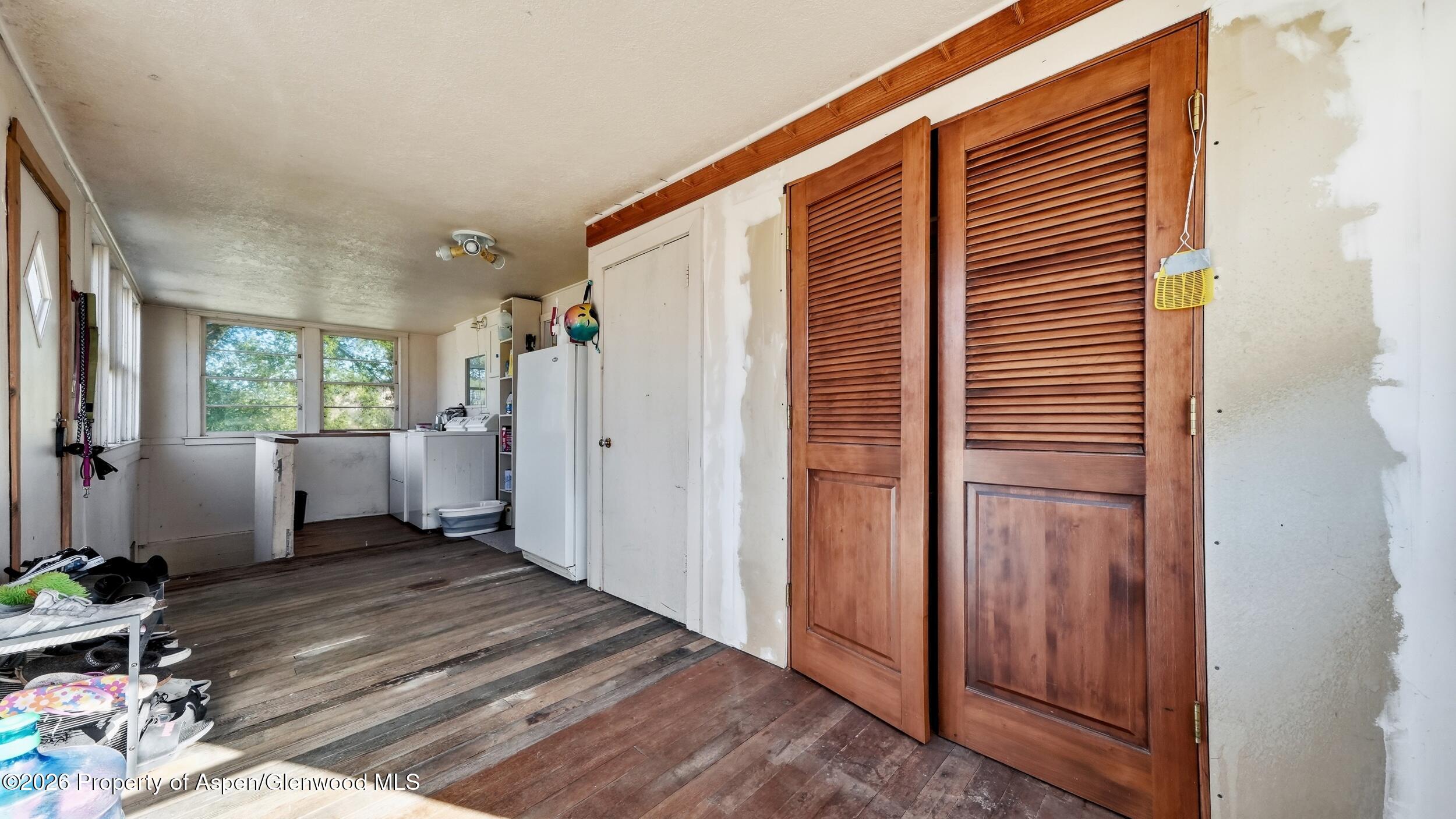 621 County Road 235 Property Photo 18