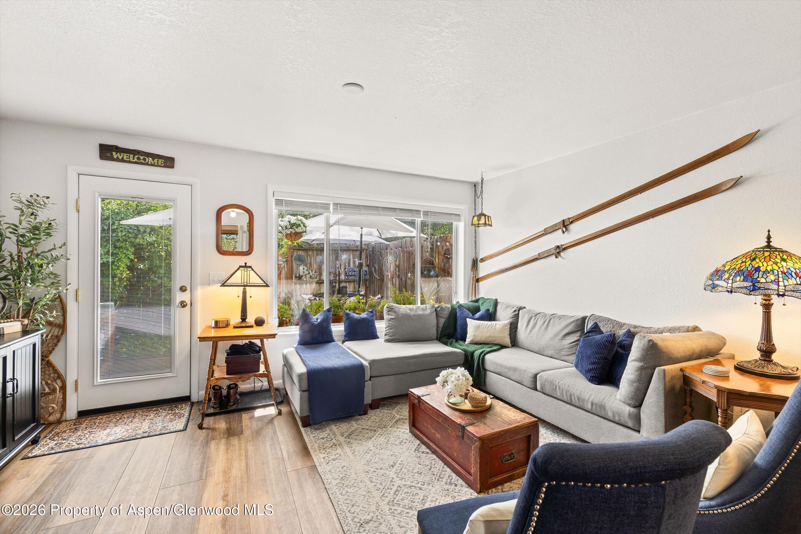 405 Park Avenue B2 Property Photo 1