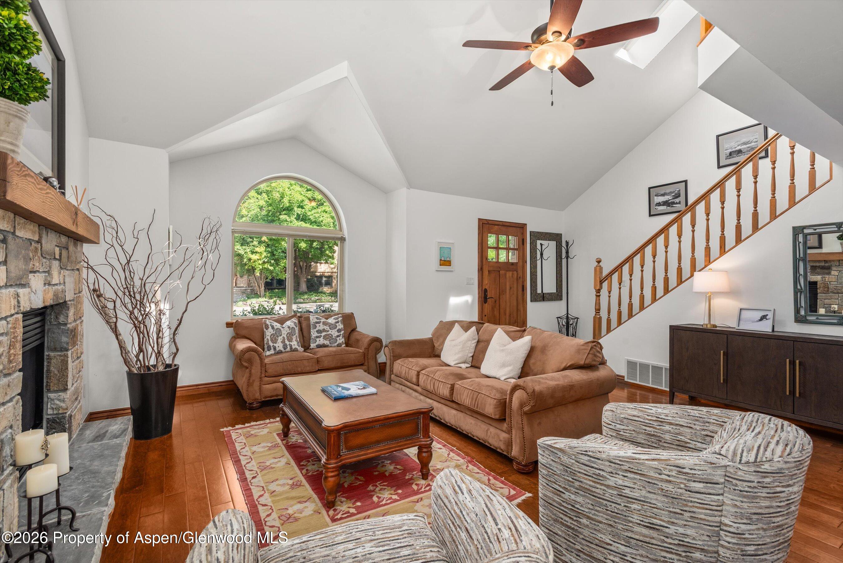 241 Deer Run Property Photo 3