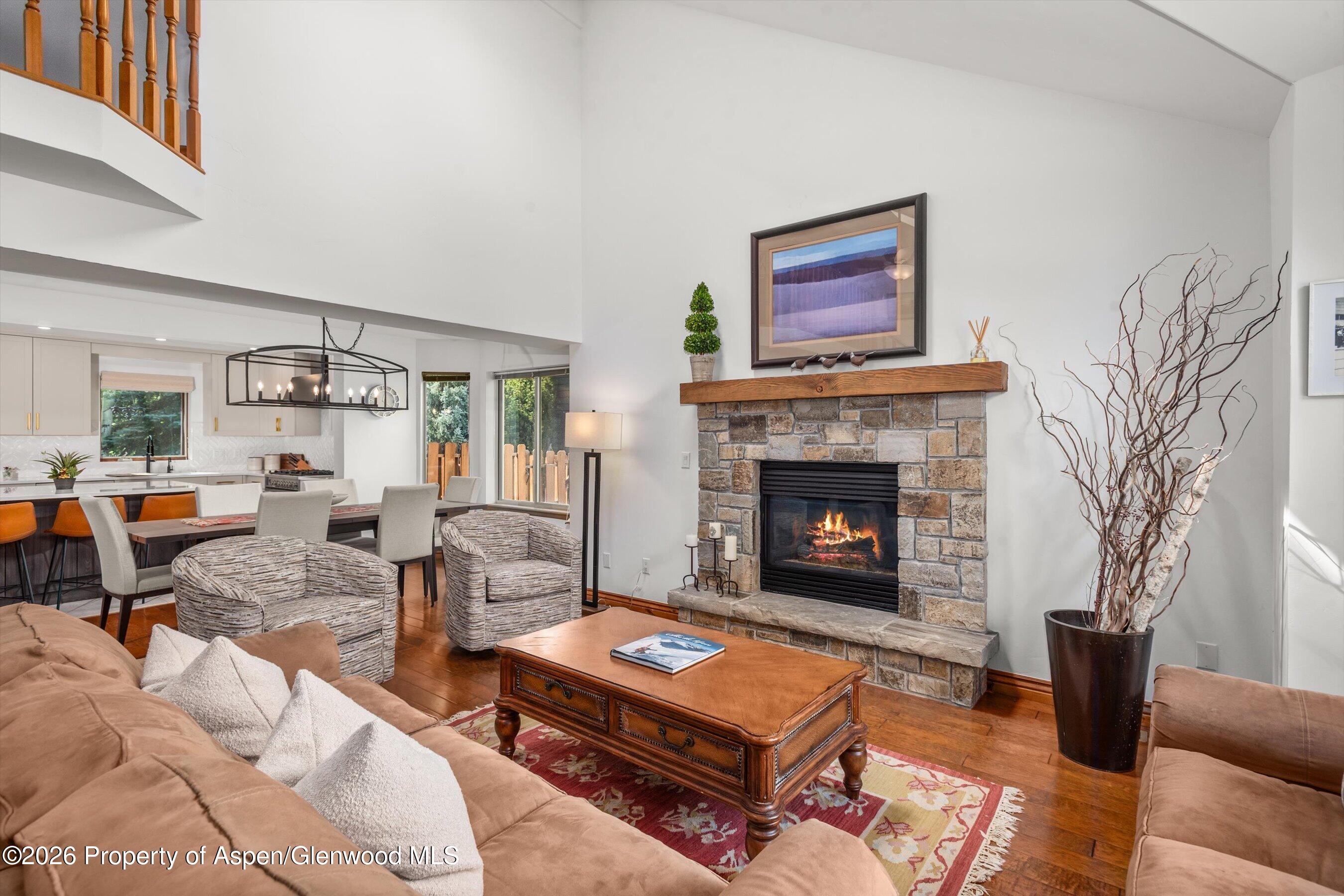 241 Deer Run Property Photo 4