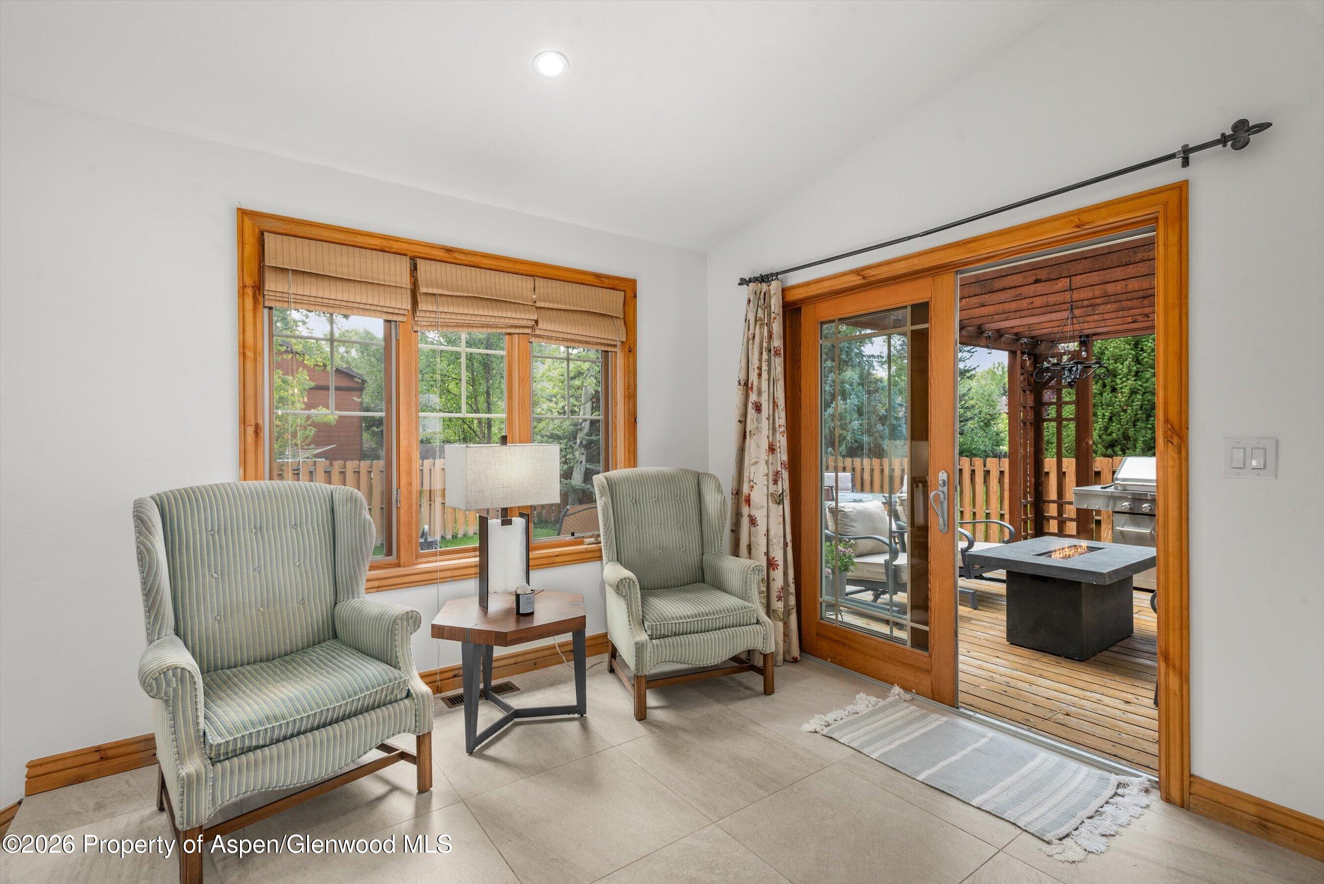 241 Deer Run Property Photo 18