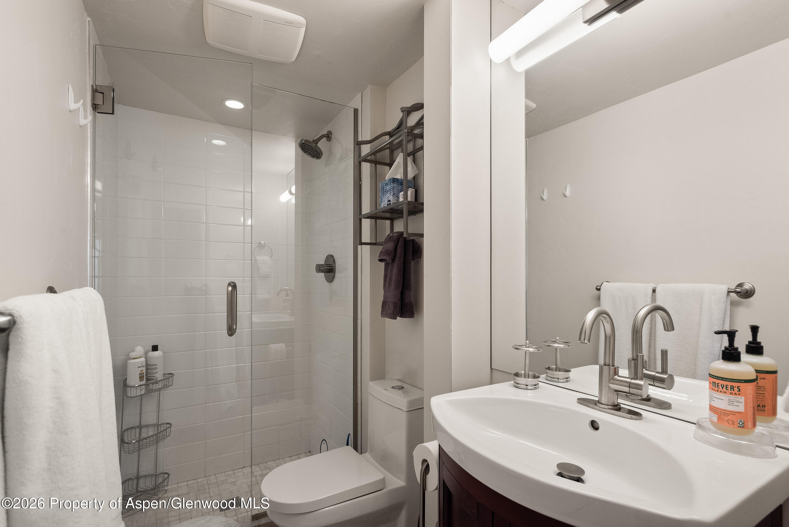 835 E Hyman Avenue E Property Photo 8