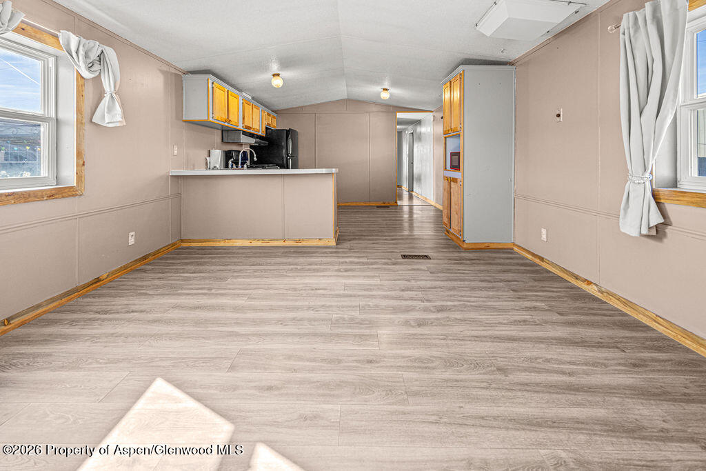 2210 W 3rd Street 38 Property Photo 7