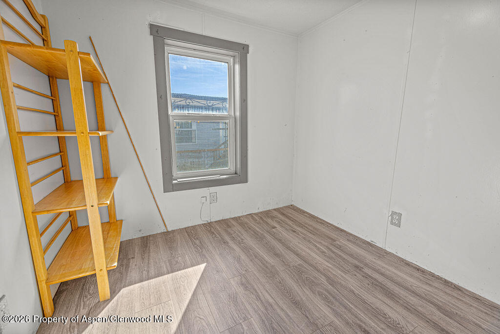 2210 W 3rd Street 38 Property Photo 15
