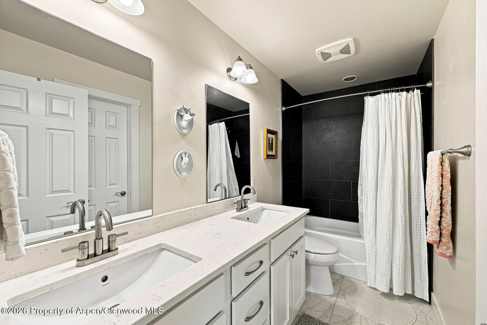 118 Redstone Drive Property Photo 14