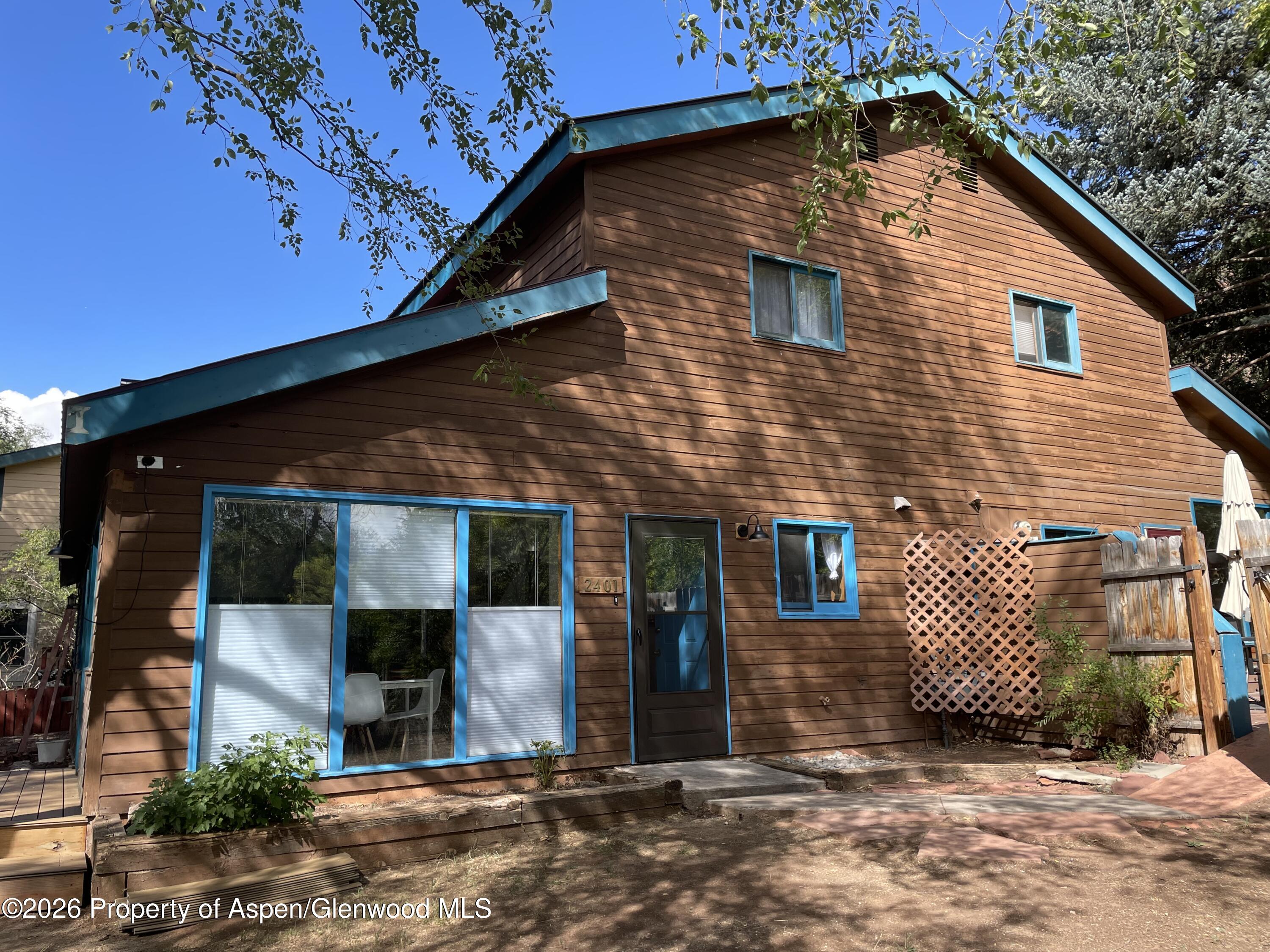 2401 Bennett Avenue Unit #a Property Photo 1