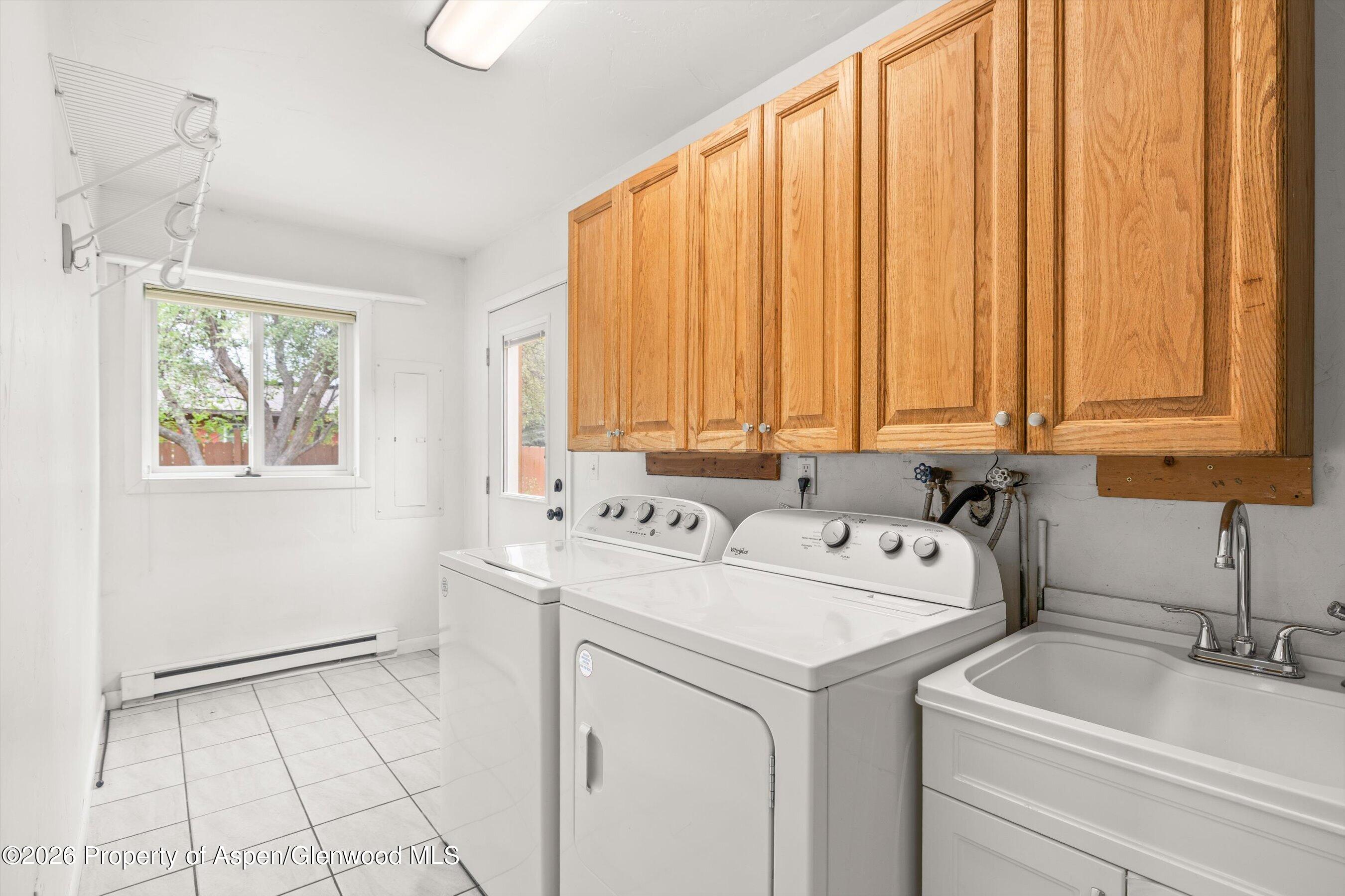 47 Navajo Property Photo 15