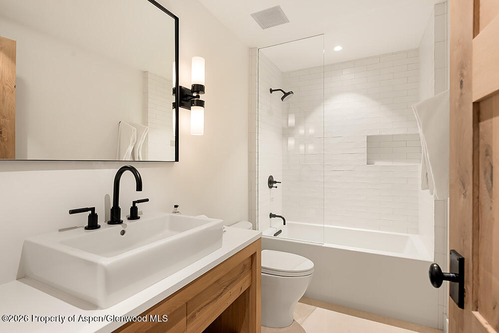 830 E Durant Avenue 8 Property Photo 27