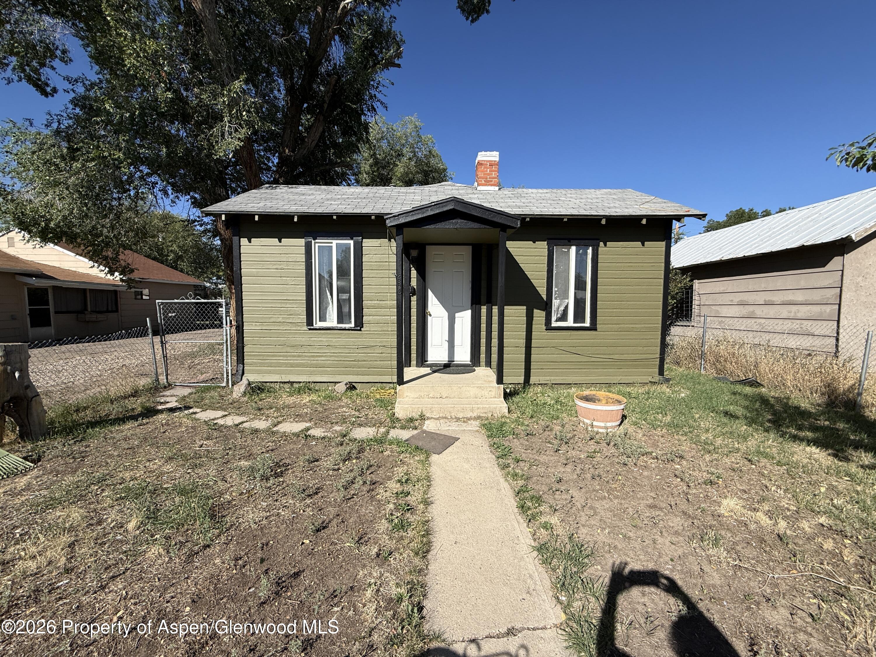 652 Tucker Street Property Photo 1