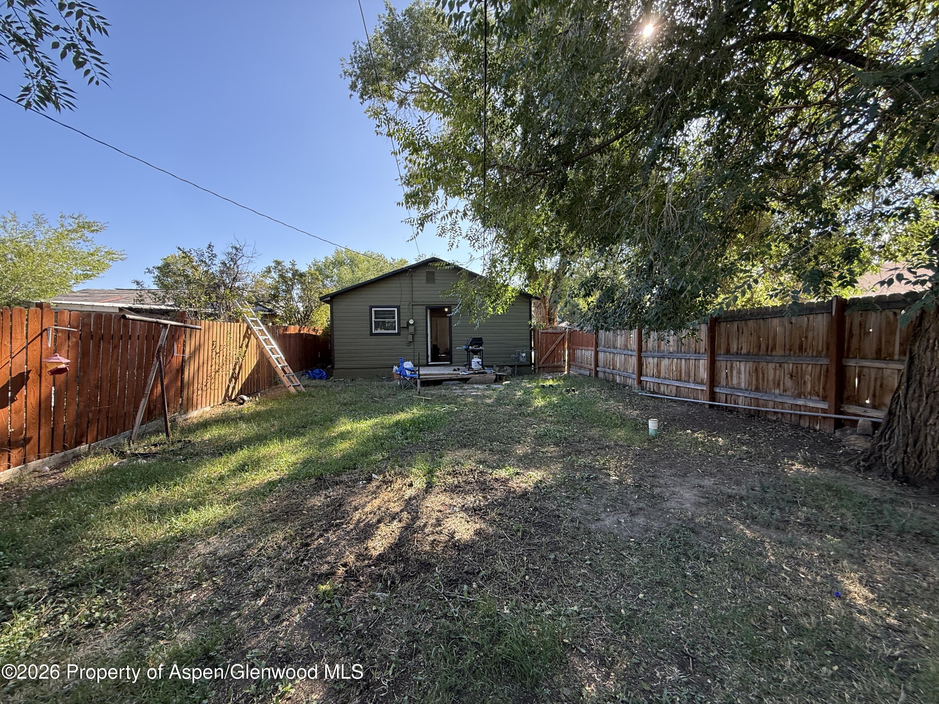 652 Tucker Street Property Photo 6
