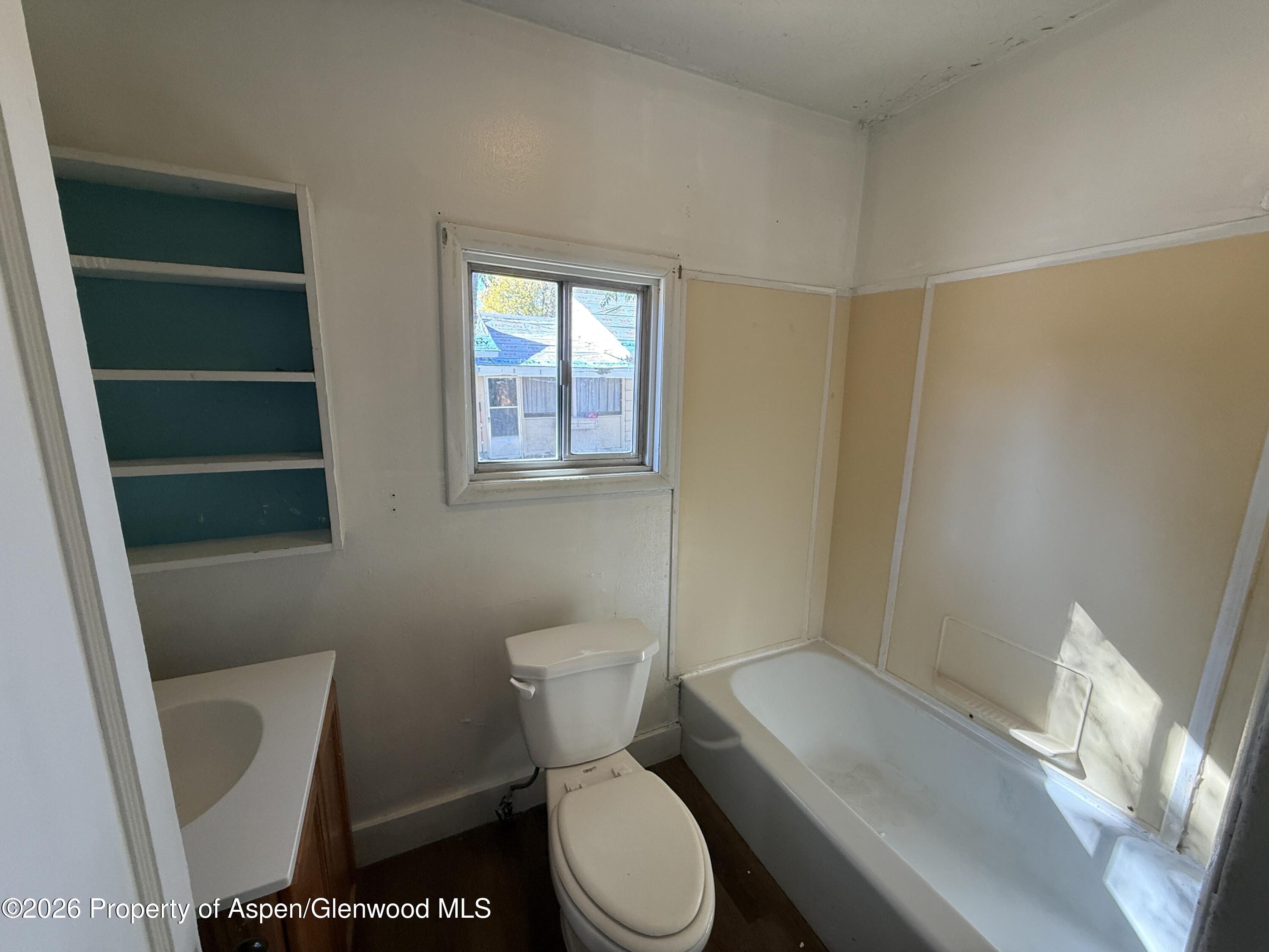 652 Tucker Street Property Photo 11