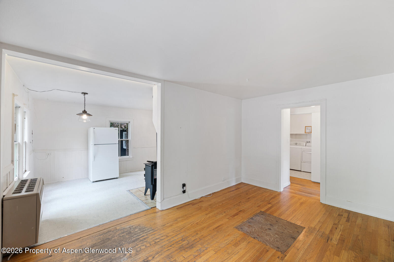 564 Redstone Boulevard Property Photo 9