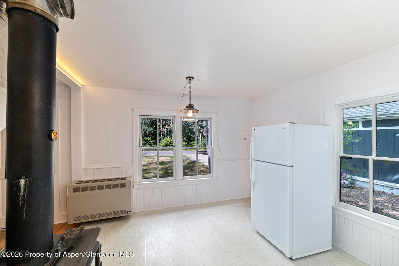 564 Redstone Boulevard Property Photo 11