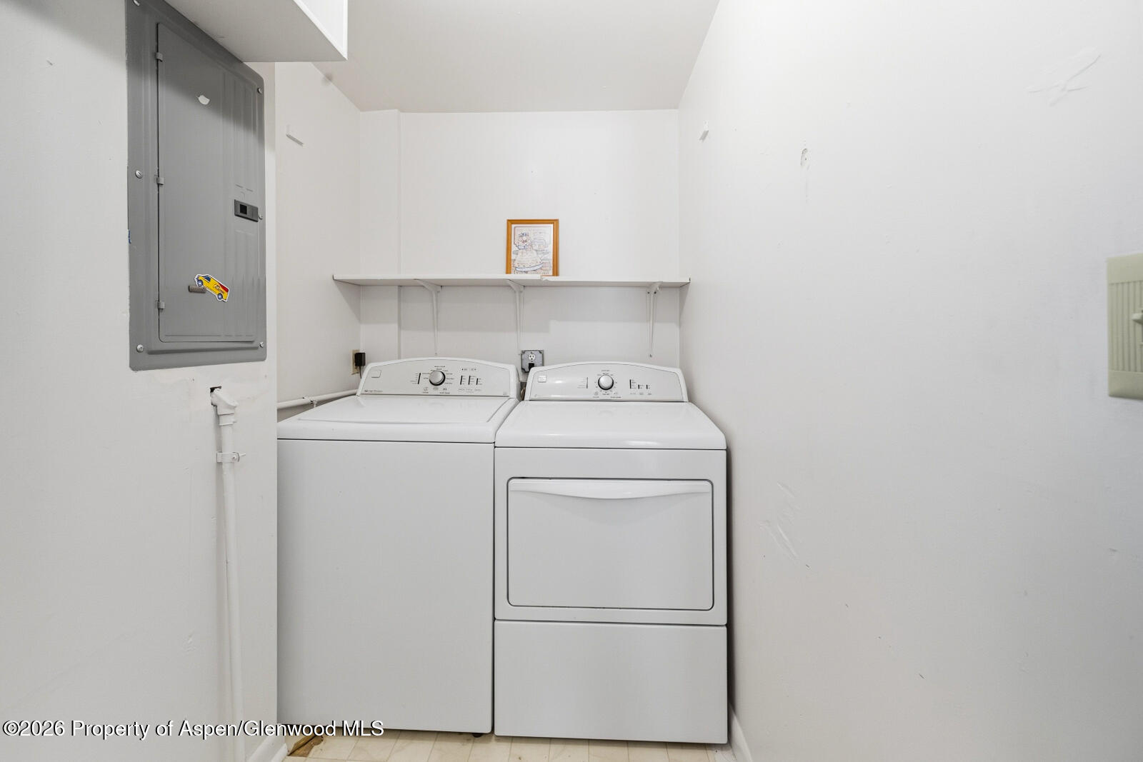 564 Redstone Boulevard Property Photo 18